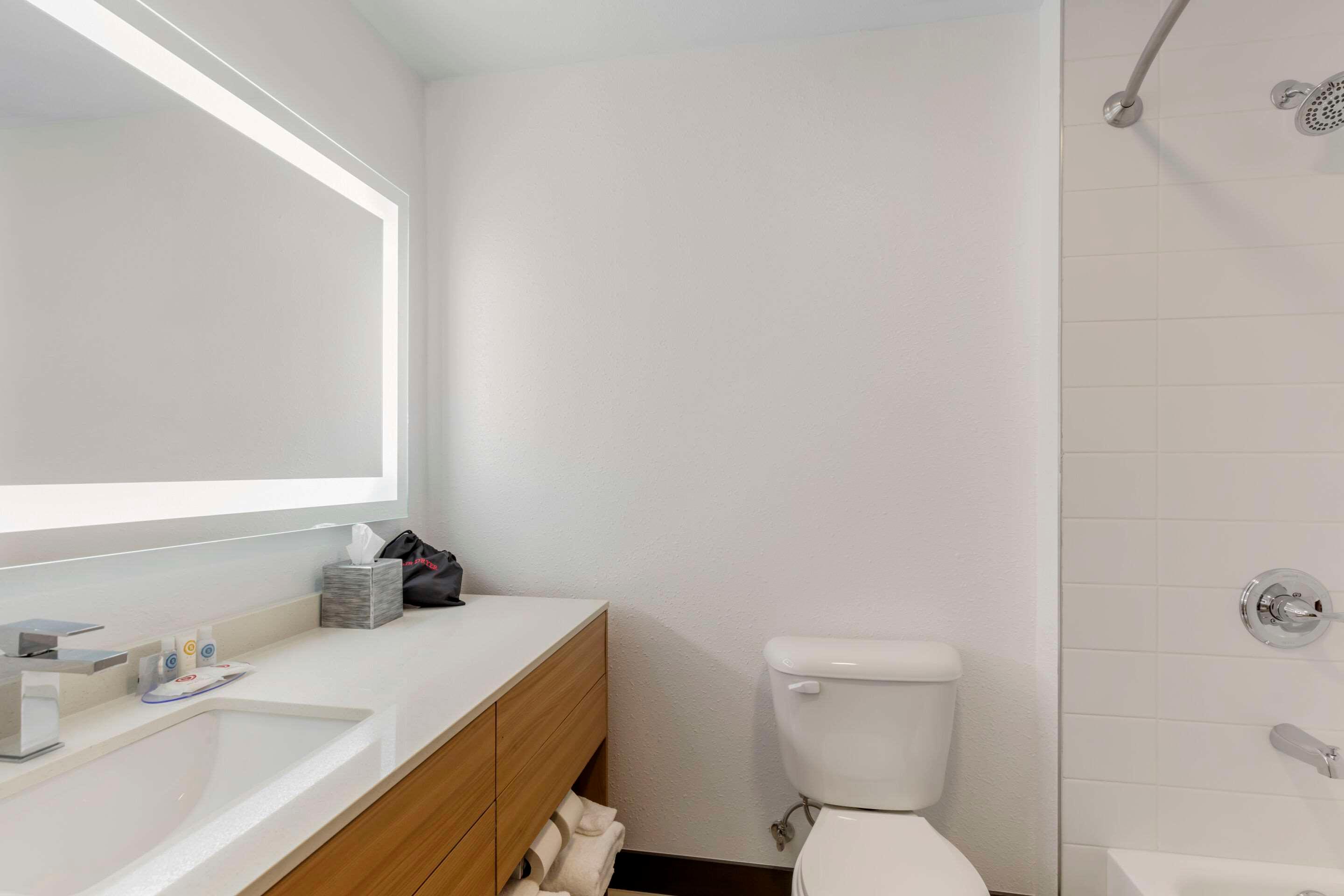 Suite Two Queen Beds