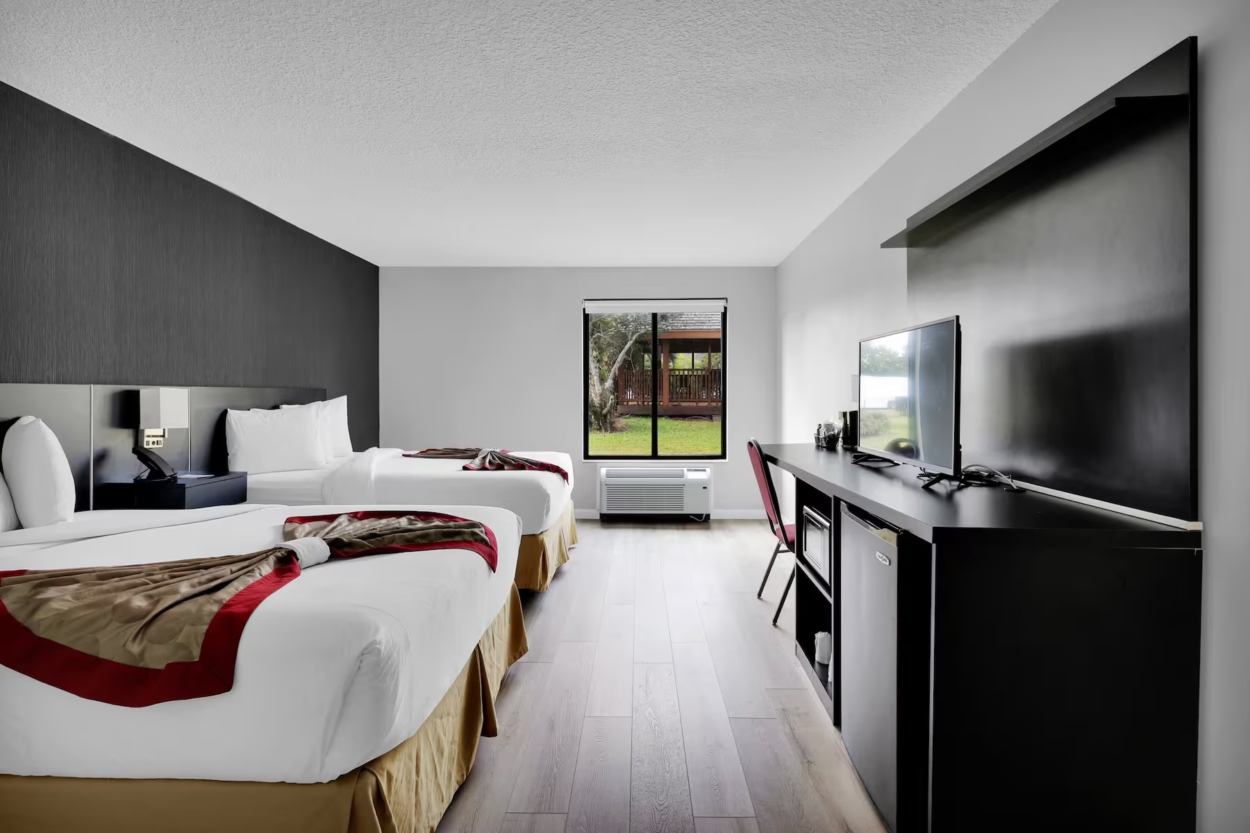 Quadruple Two Double Beds