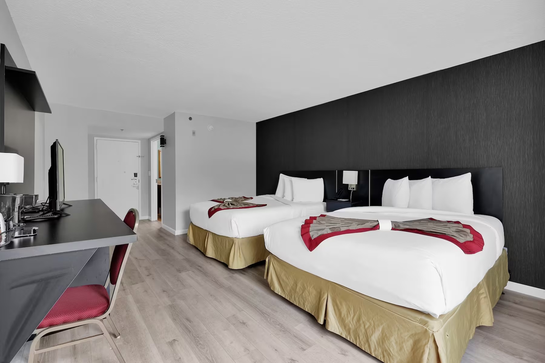 Quadruple Two Queen Beds