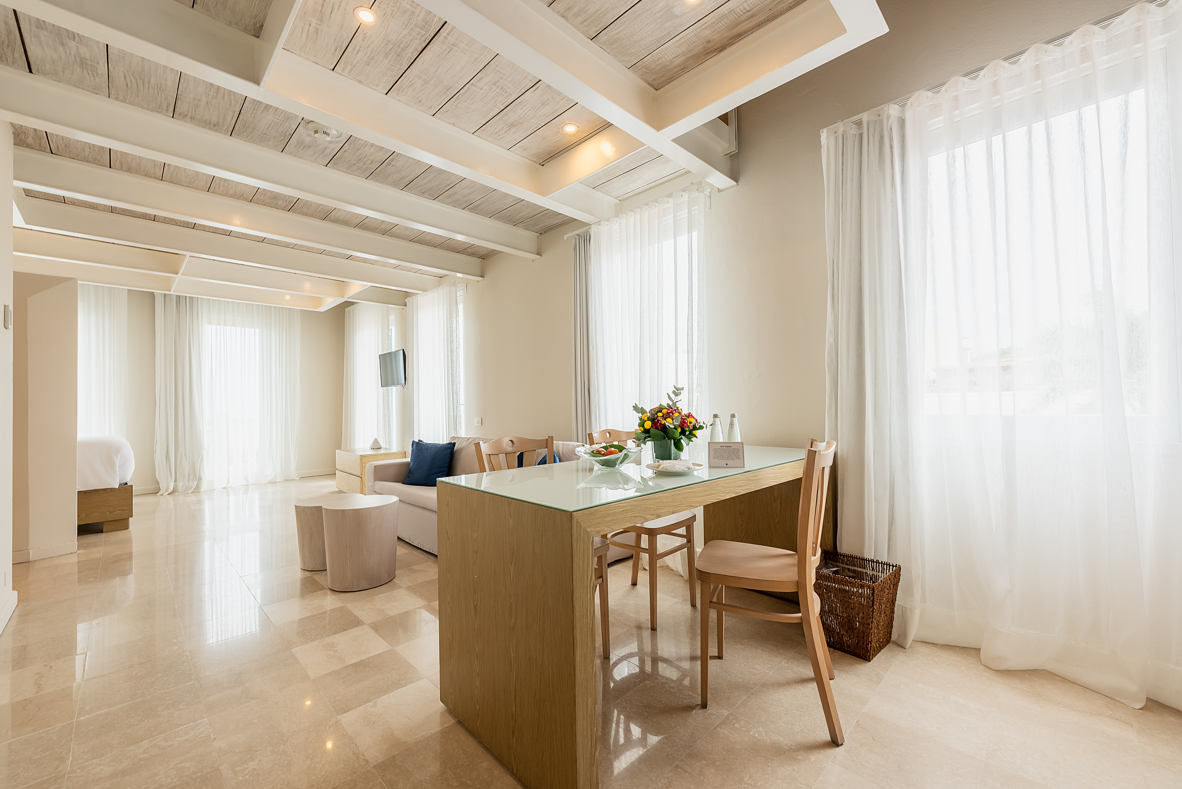 Family Room Ocean View Two Bedrooms