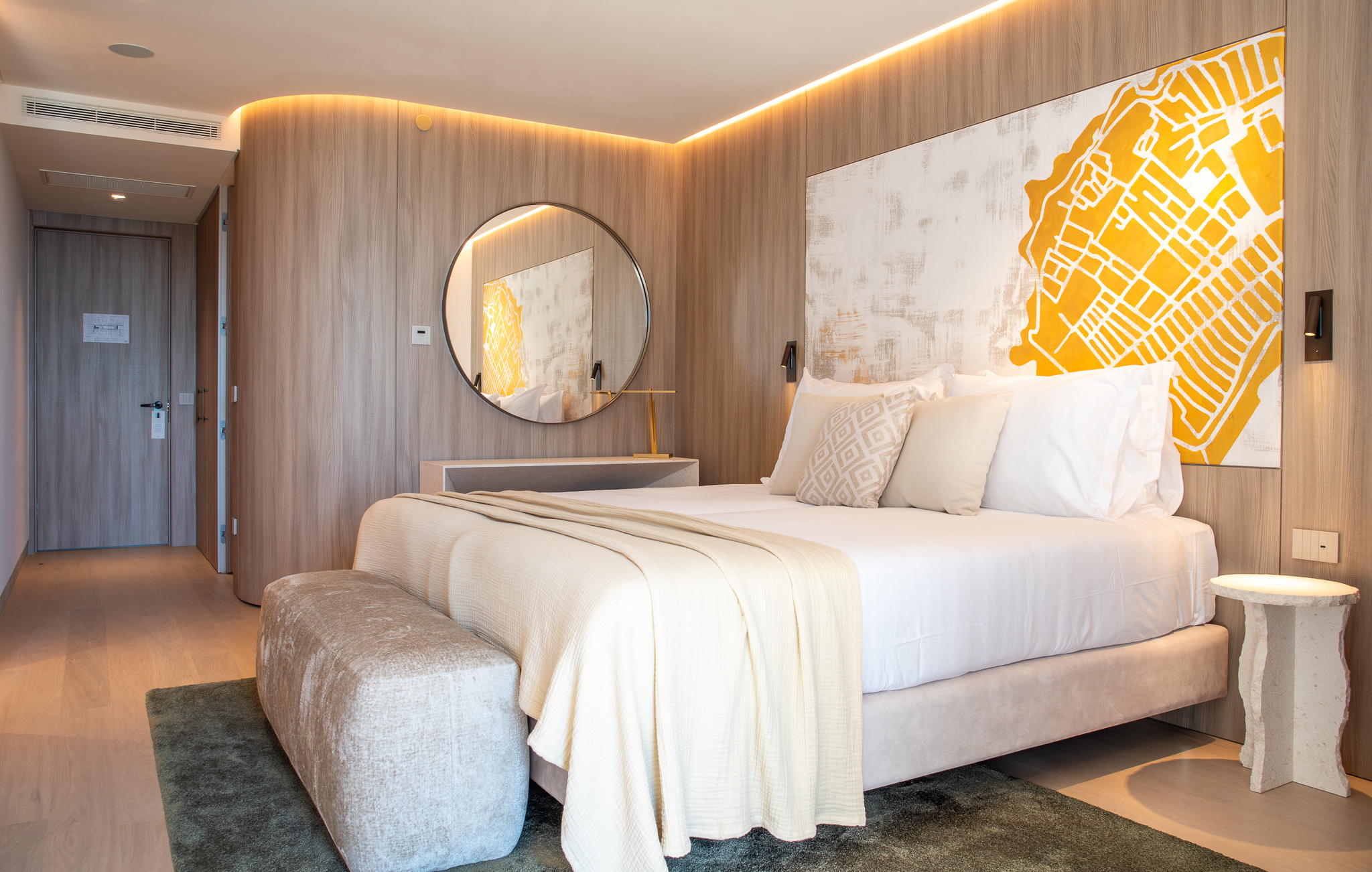 Room Connecting Room