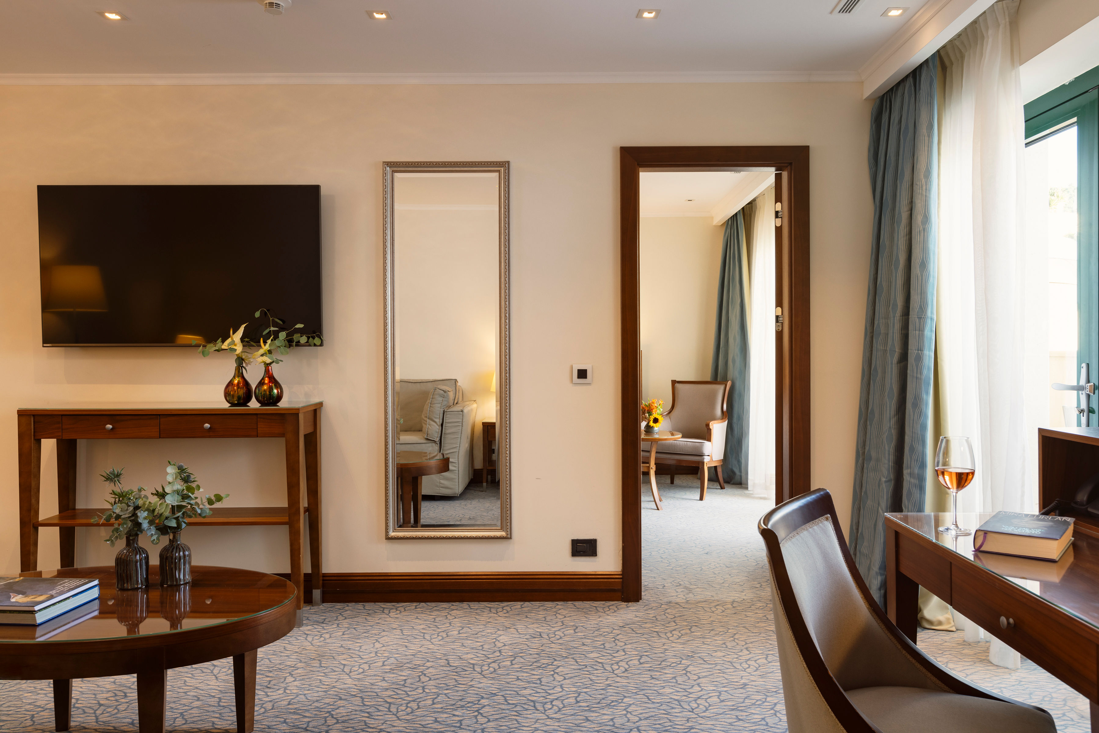 Junior Suite with Balcony