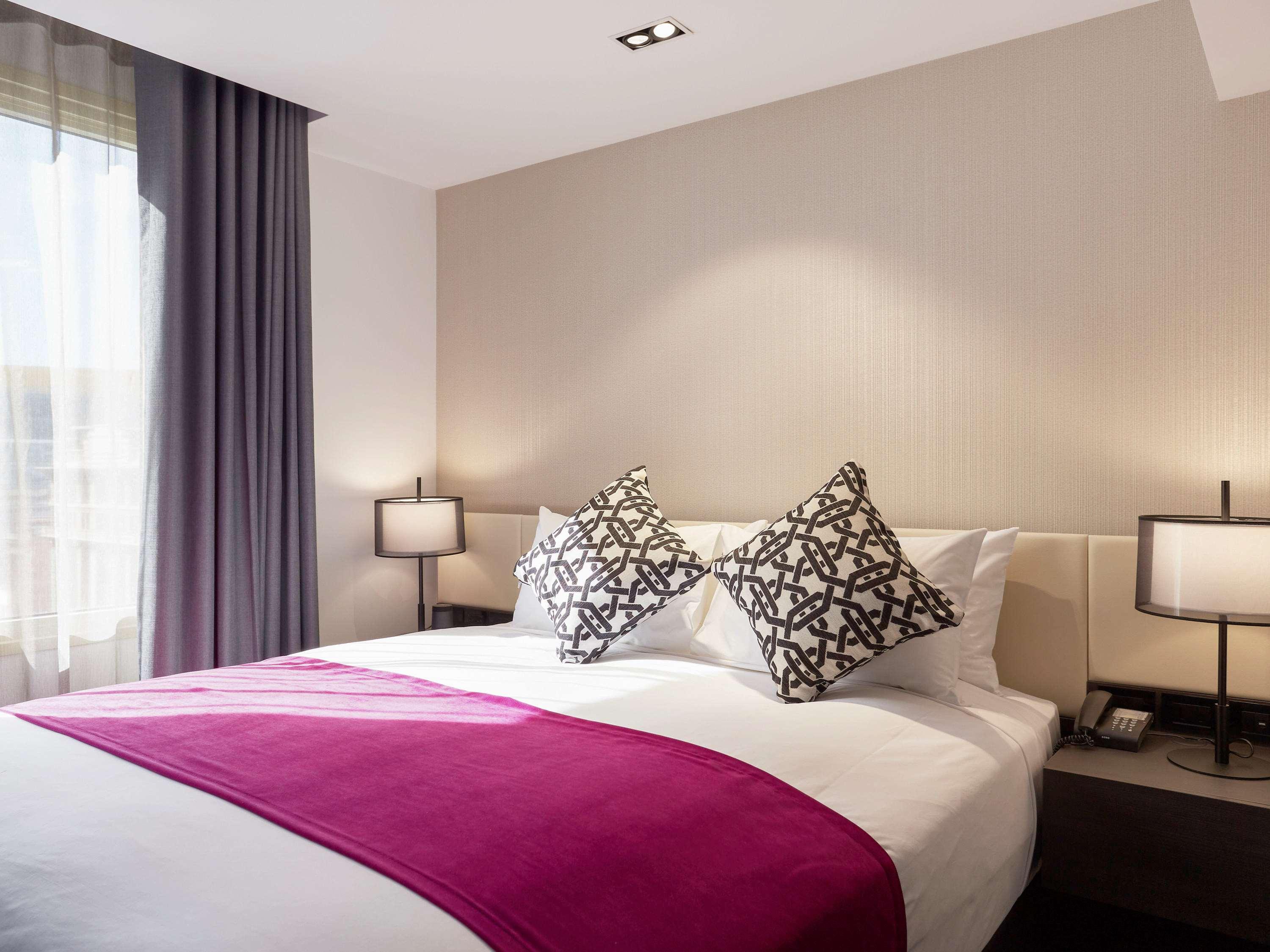 Double Superior King Bed