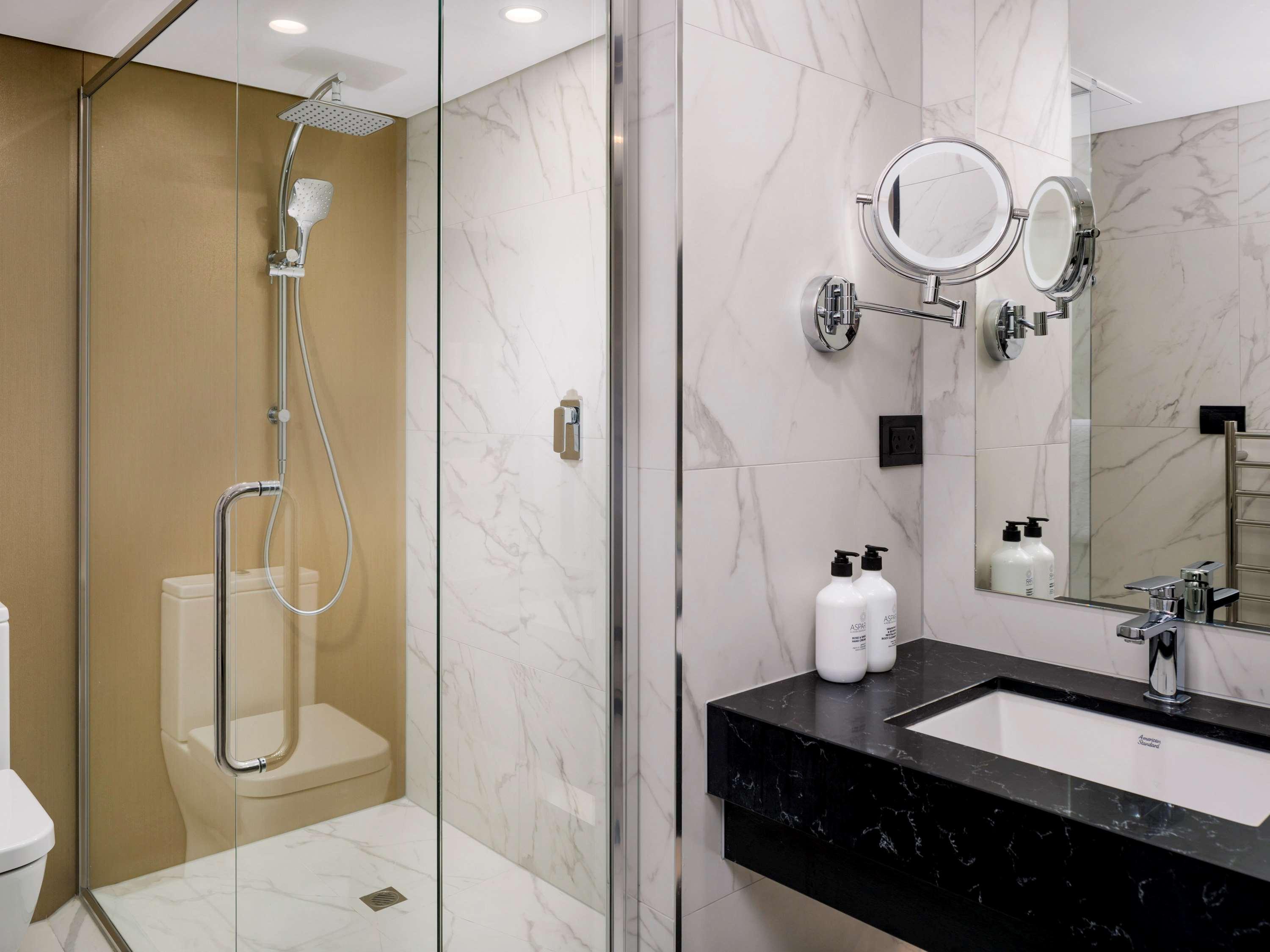 Double Superior King Bed