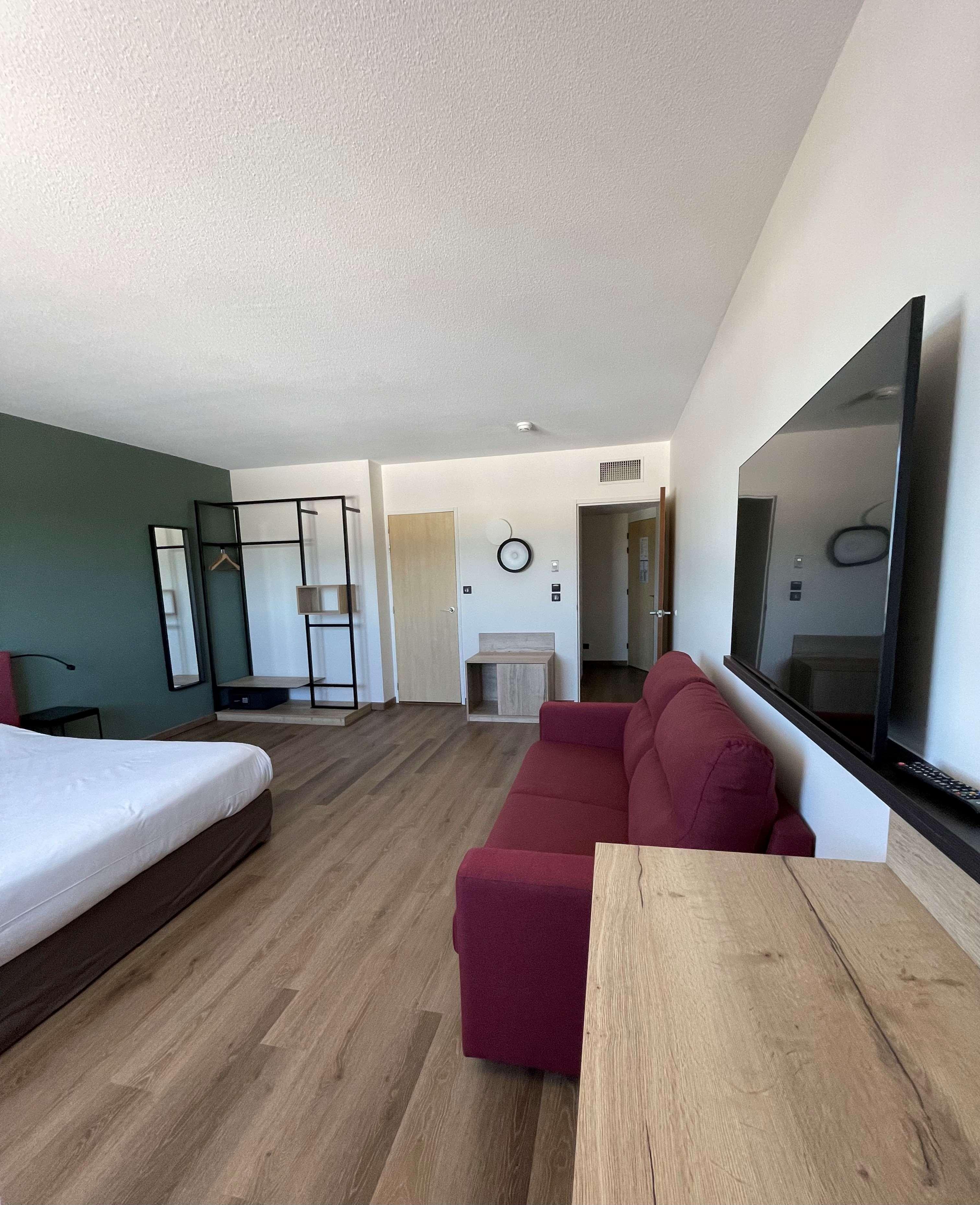 Double Superior with Double Bed