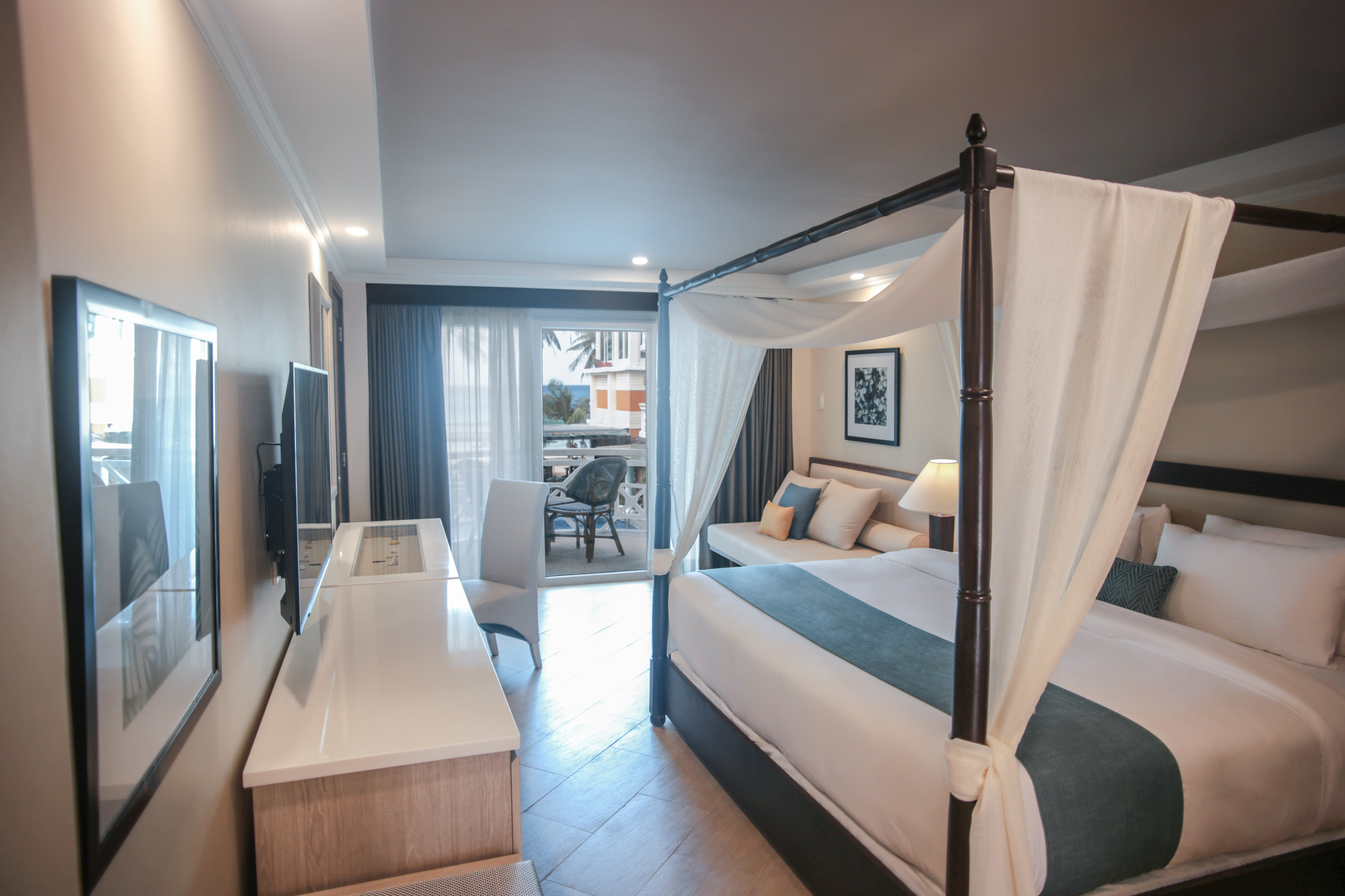 Double Deluxe Premier