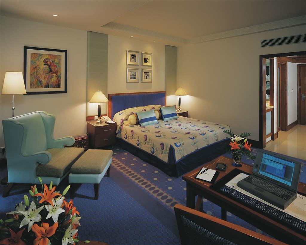 Double Club Executive