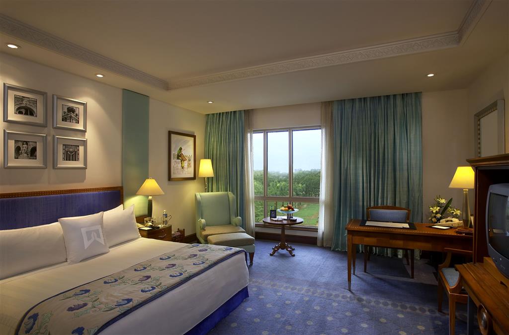 Single Club Executive