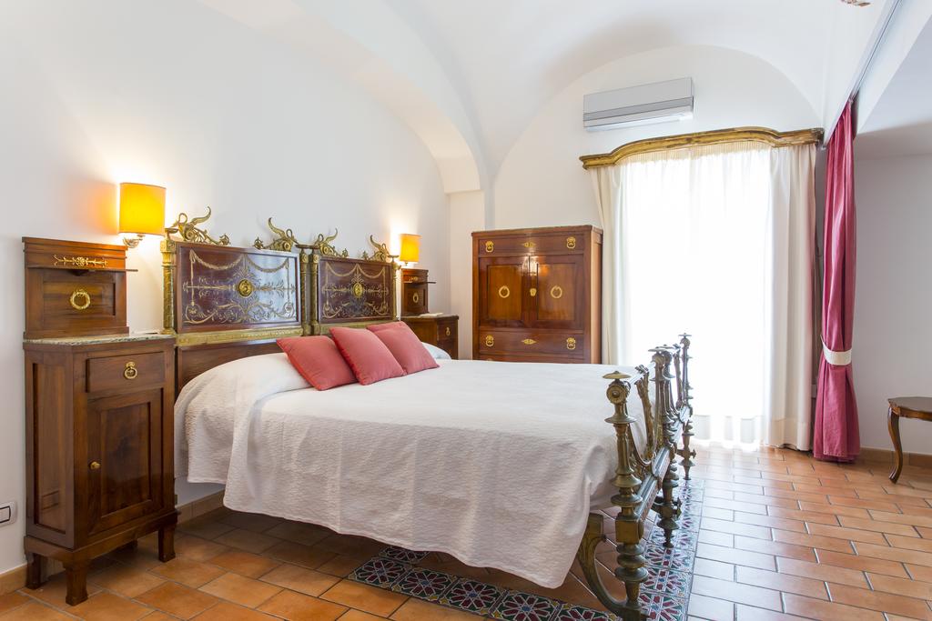 Double or Twin Deluxe