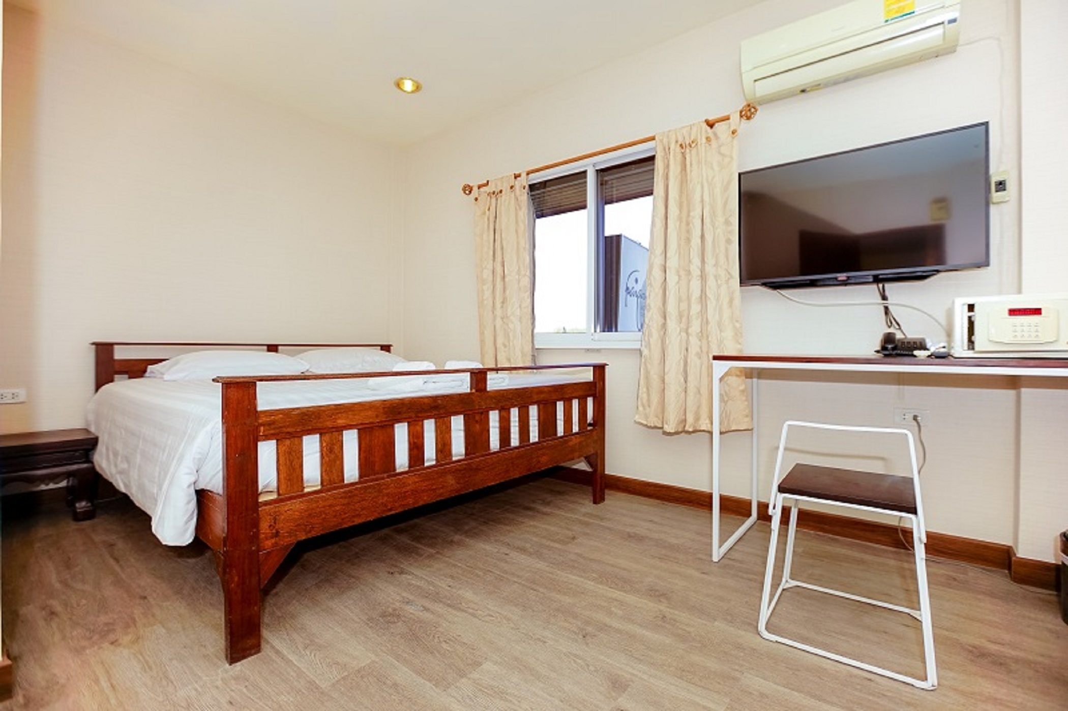 Double or Twin with Views