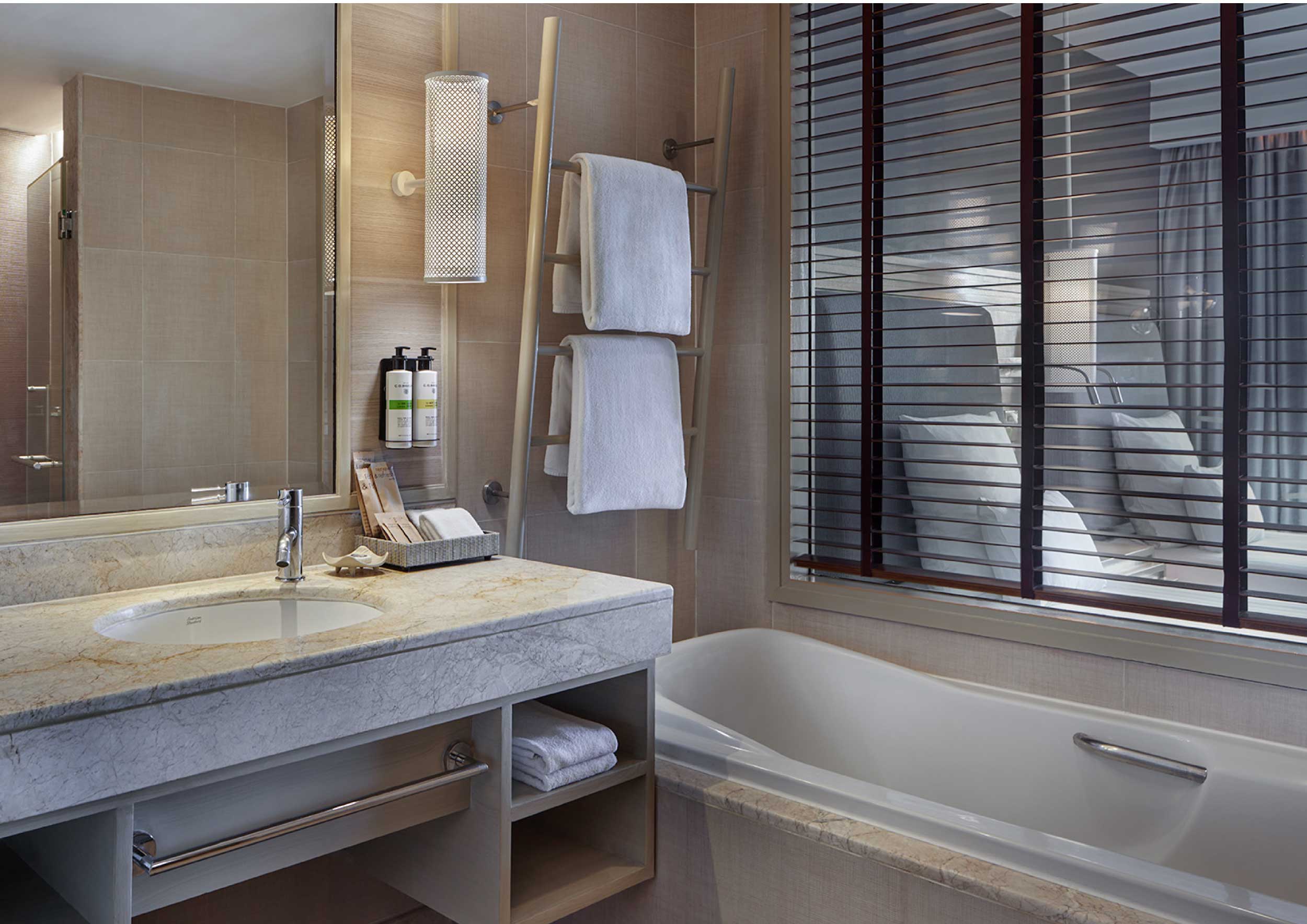 Twin Deluxe Sea View