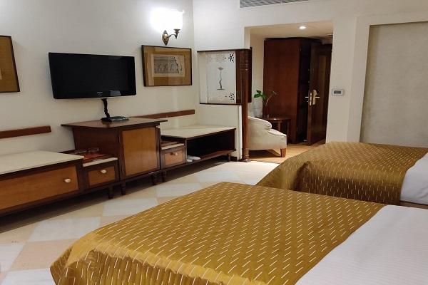 Twin Superior City View