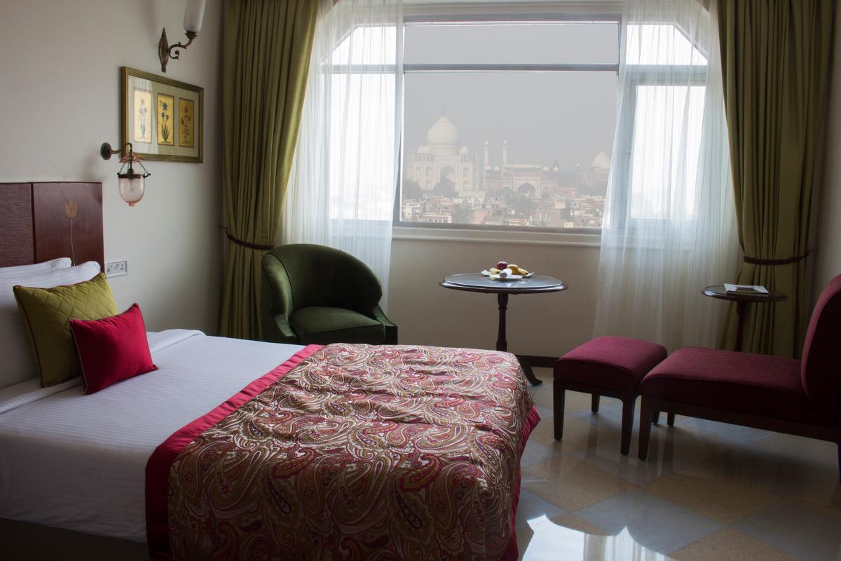 Twin Superior City View