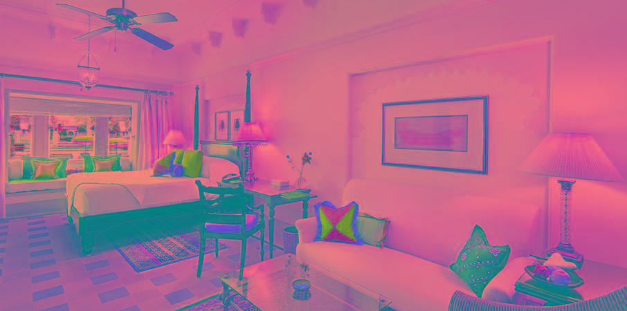 Double Pool View King Bed