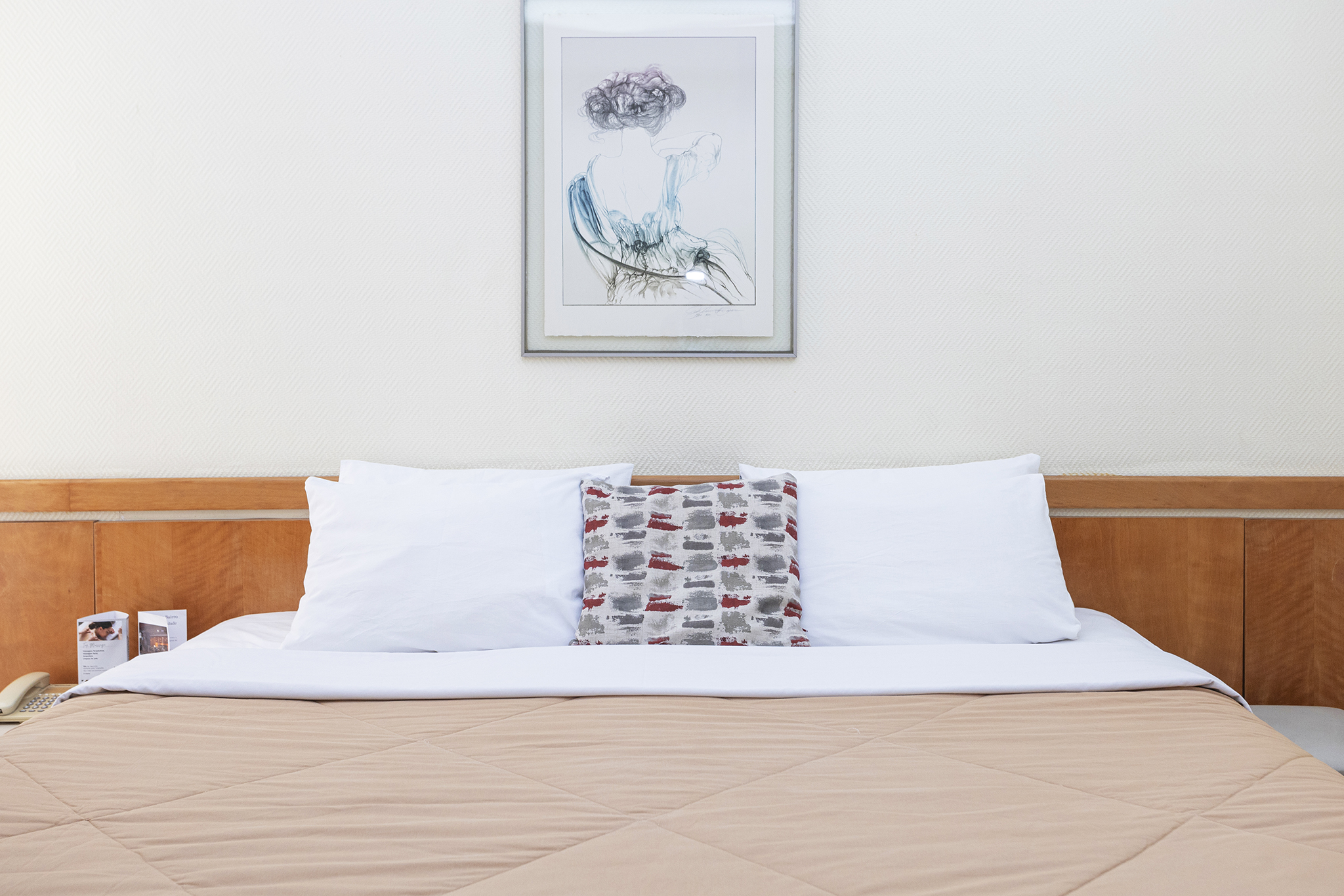 Suite Deluxe with Air Conditioning