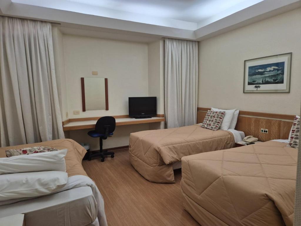 Triple Deluxe with Air Conditioning