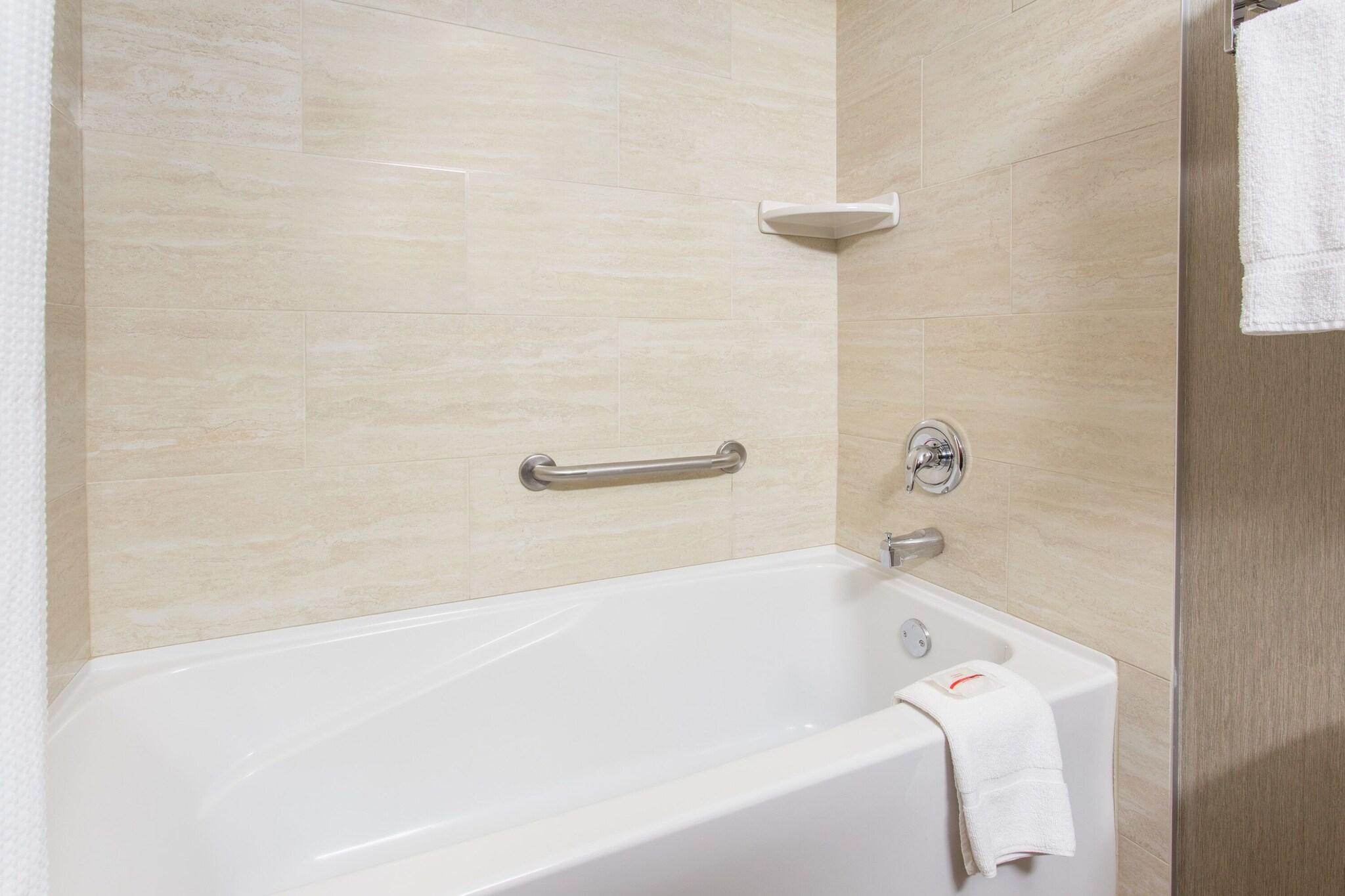 Double Deluxe Two Queen Beds