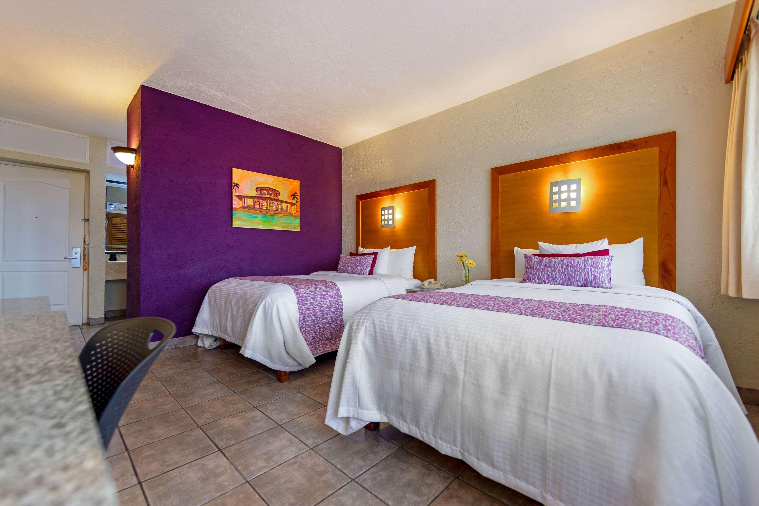 Double Two Double Beds Non Smoking