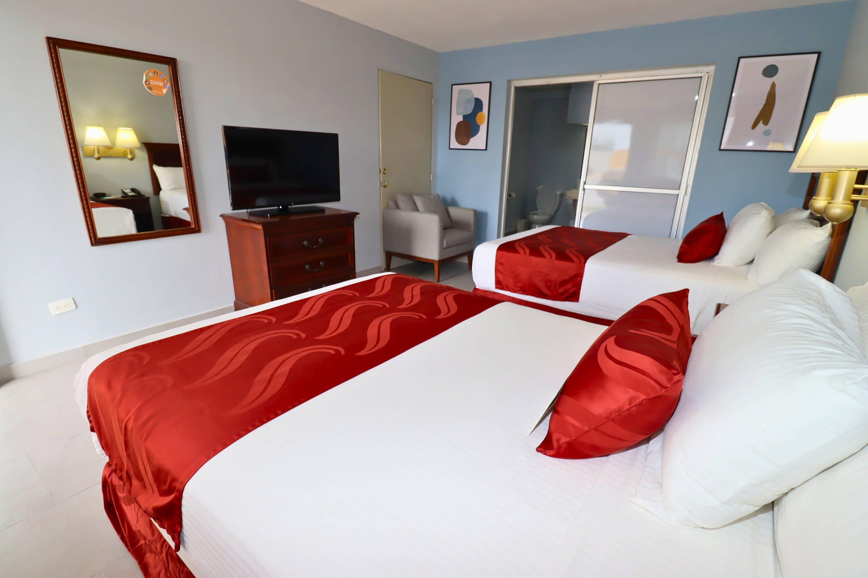 Suite Accessible Two Double Beds