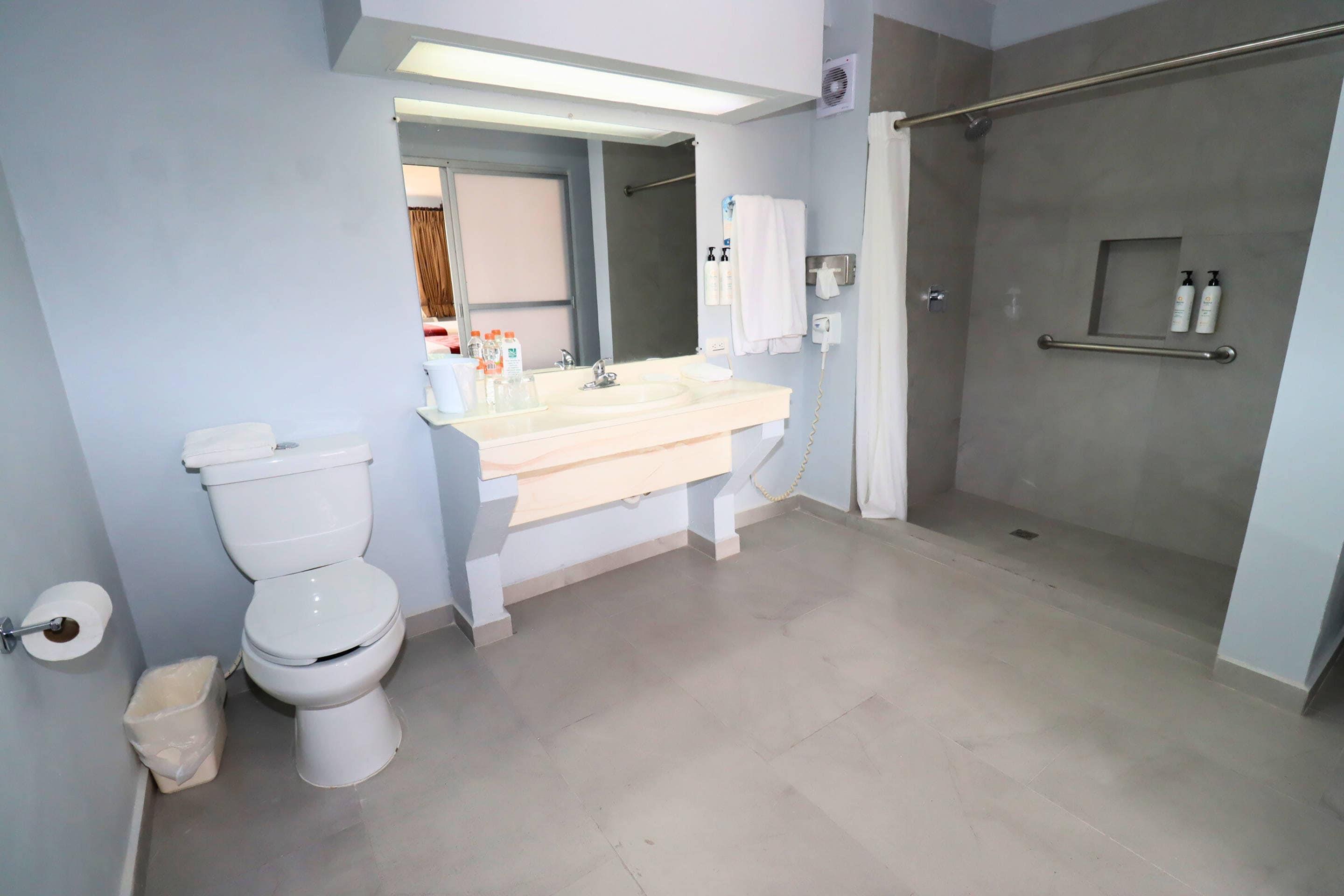 Suite Accessible Two Double Beds