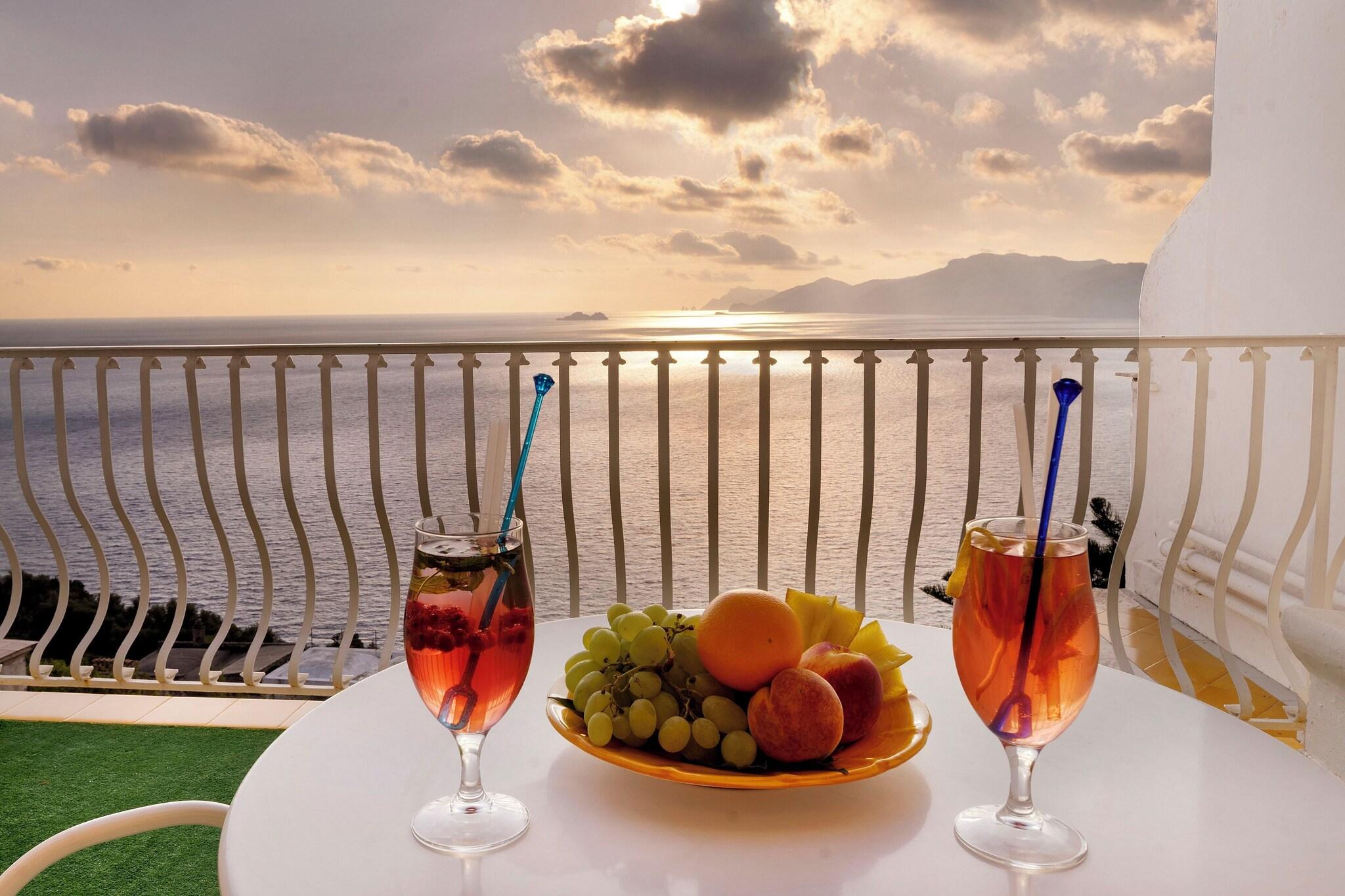 Quadruple Classic Sea View