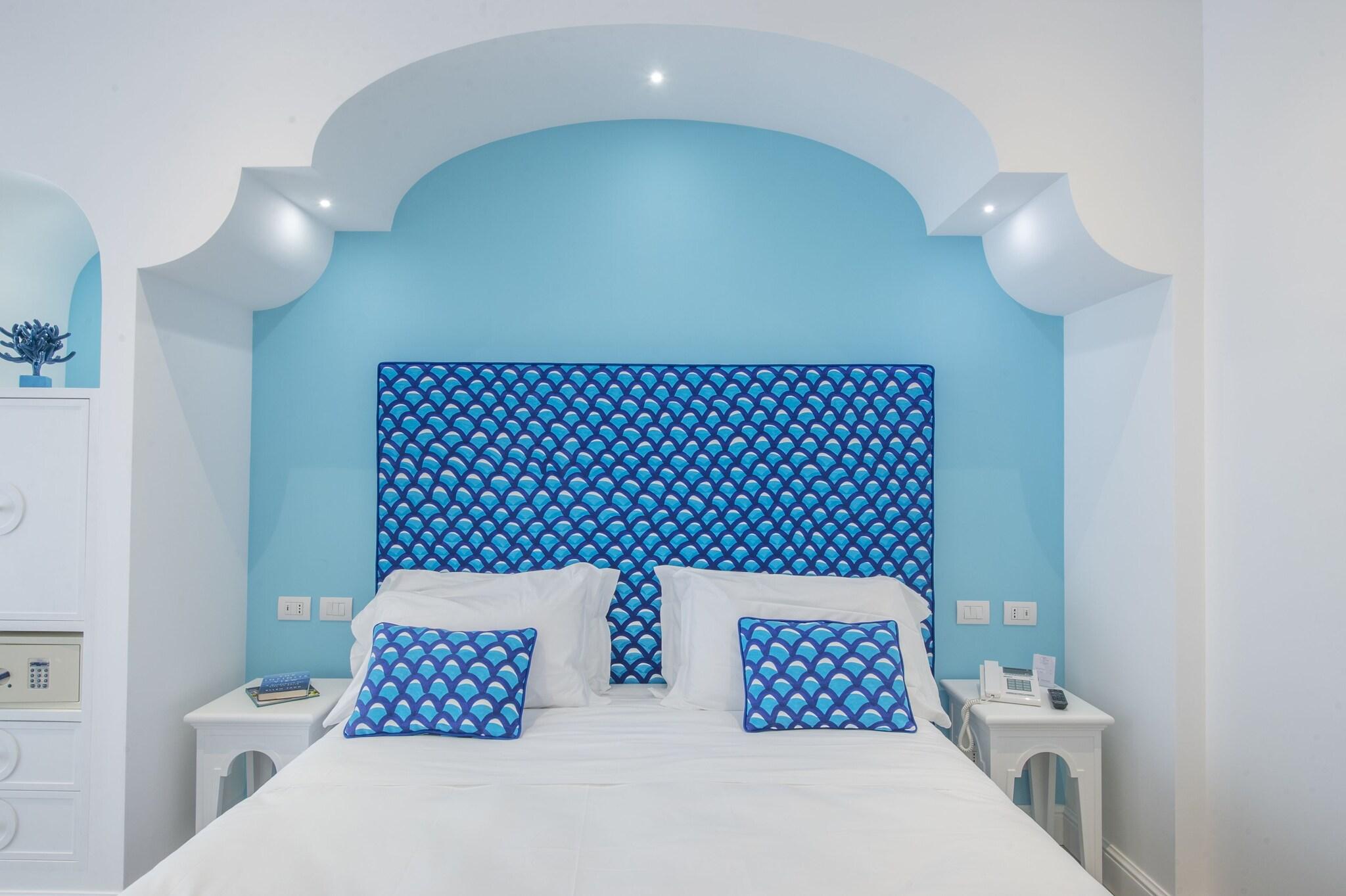 Quadruple Three Beds