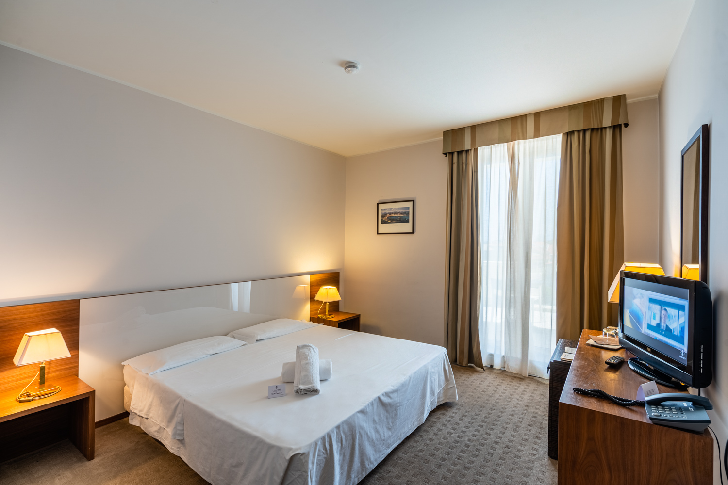 Double or Twin Standard