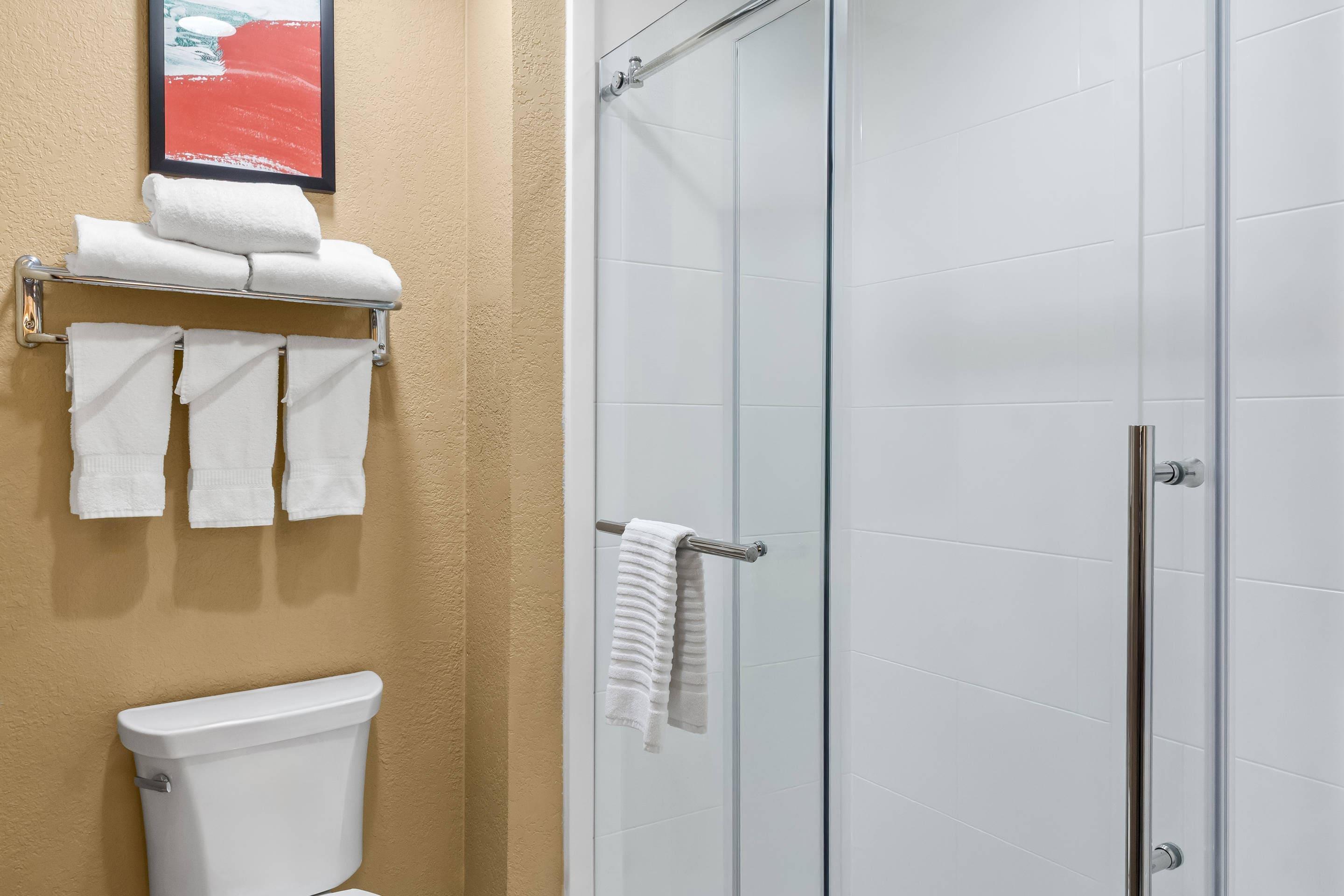Suite King Size Bed