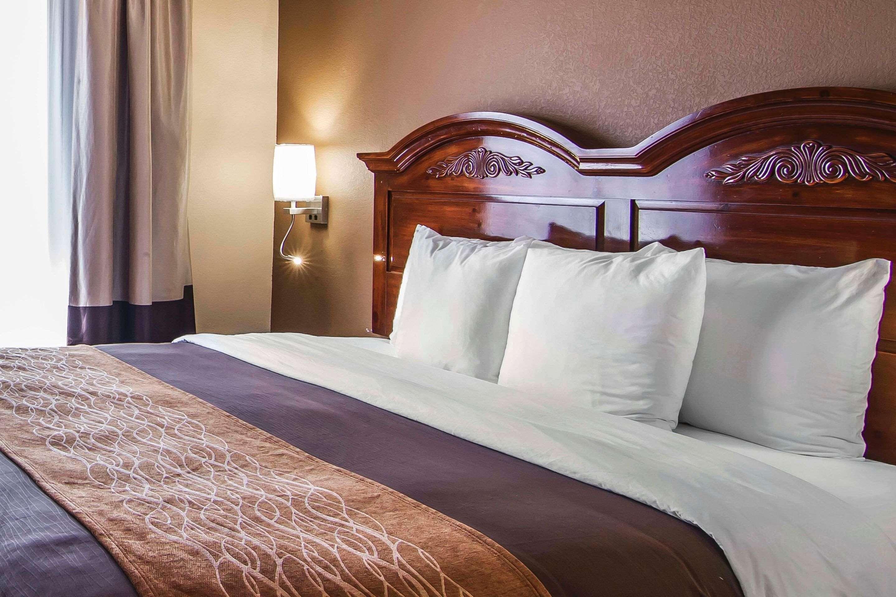 Suite Two Queen Beds Non Smoking