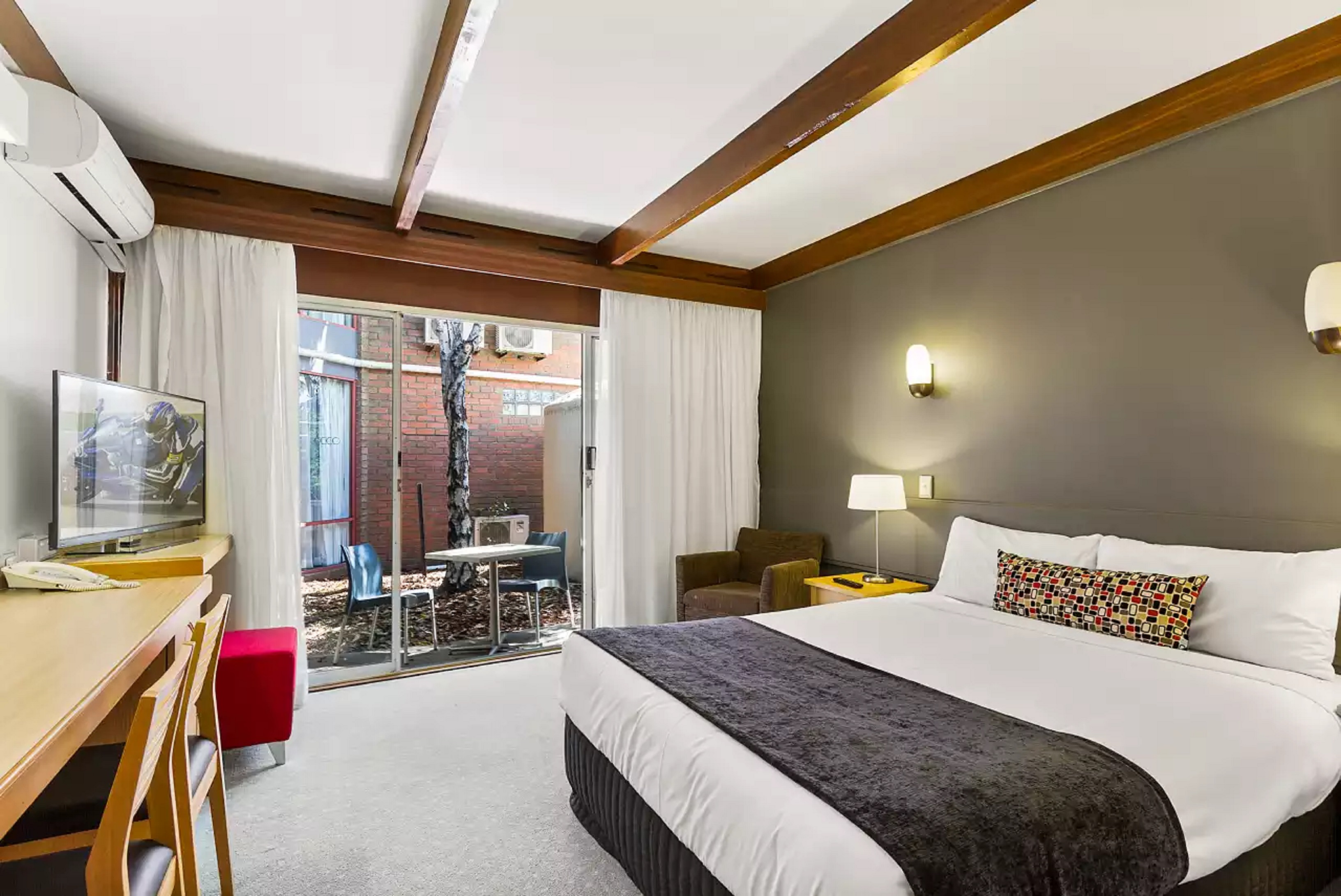 Double Queen Size Bed