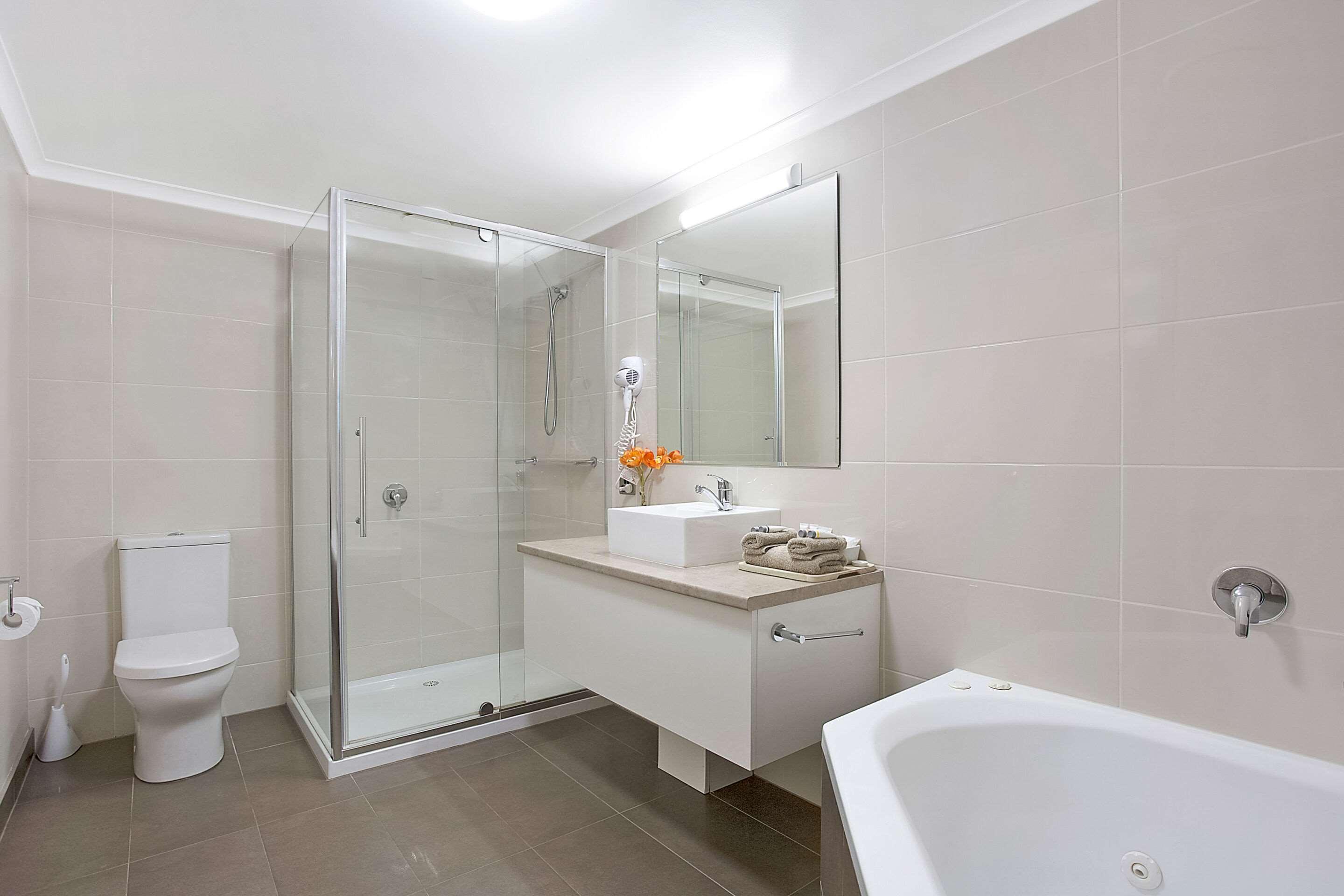 Suite Queen Size Bed