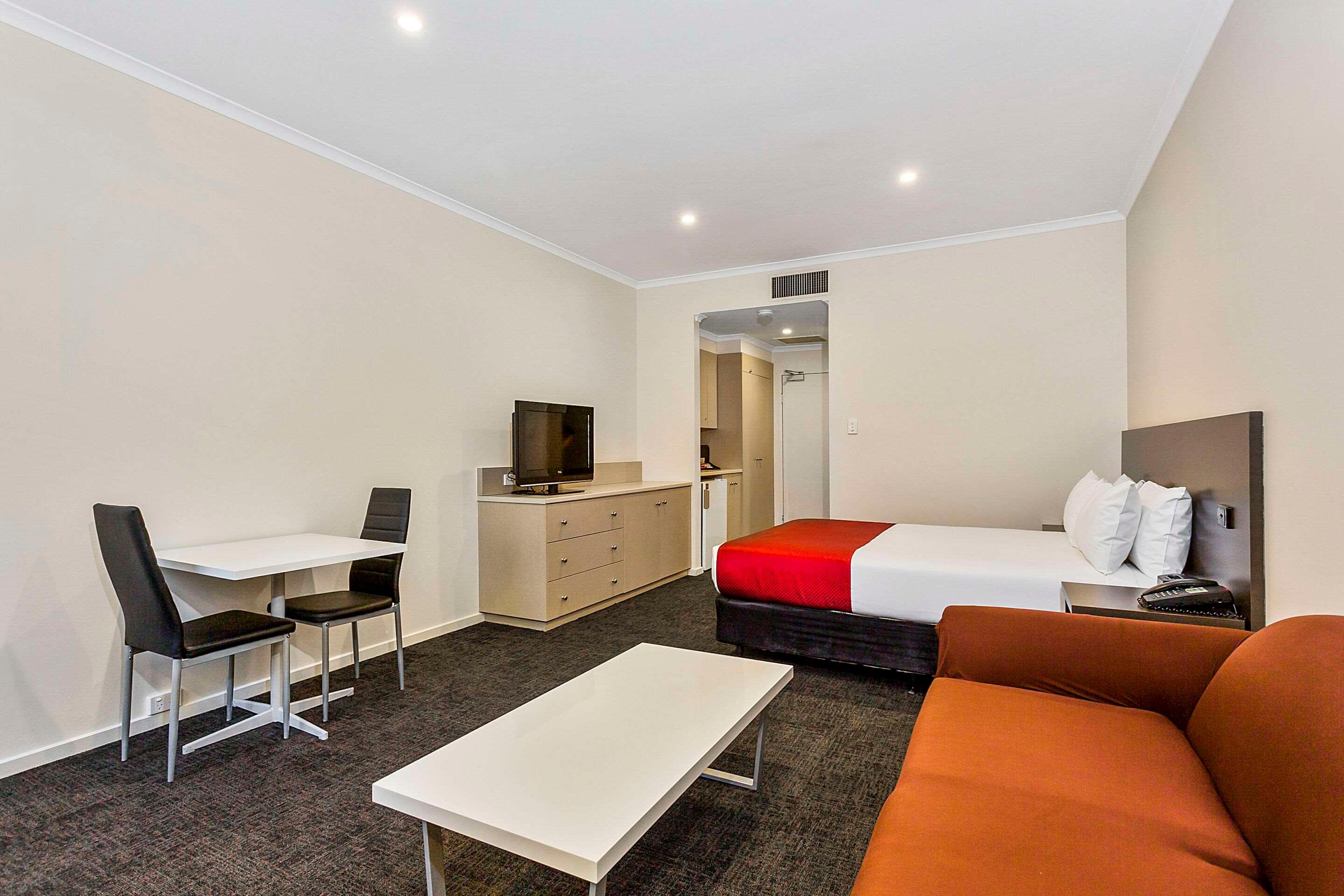 Quadruple Two Queen Beds