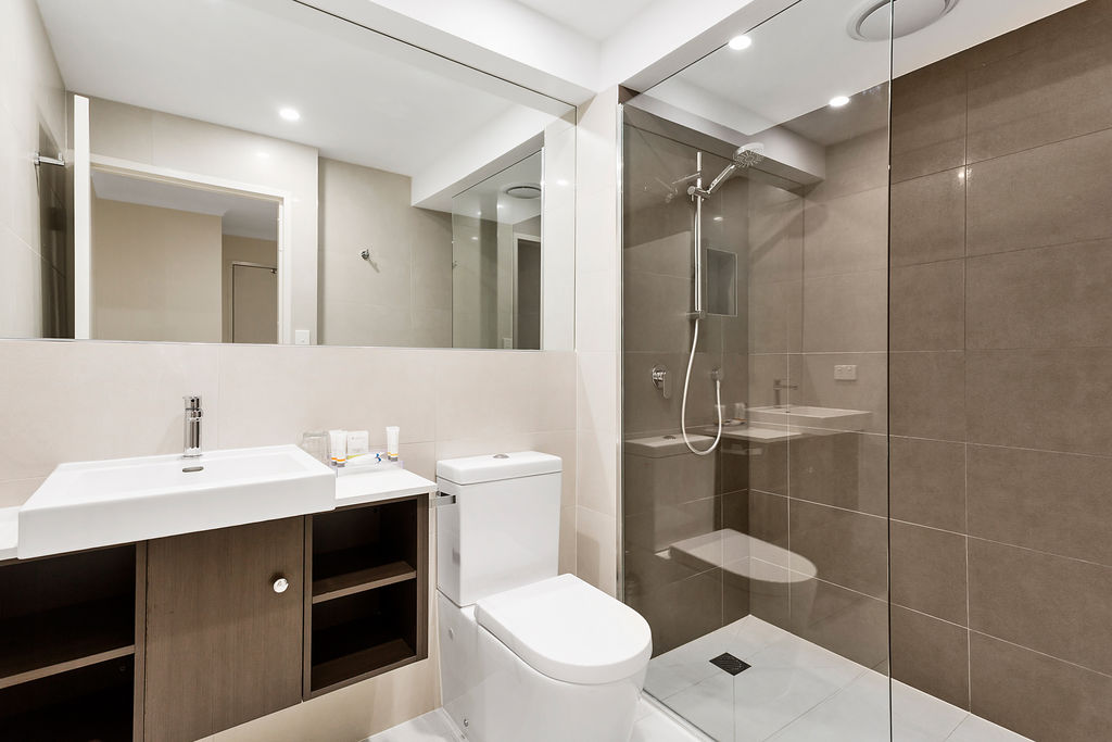 Double Queen Size Bed