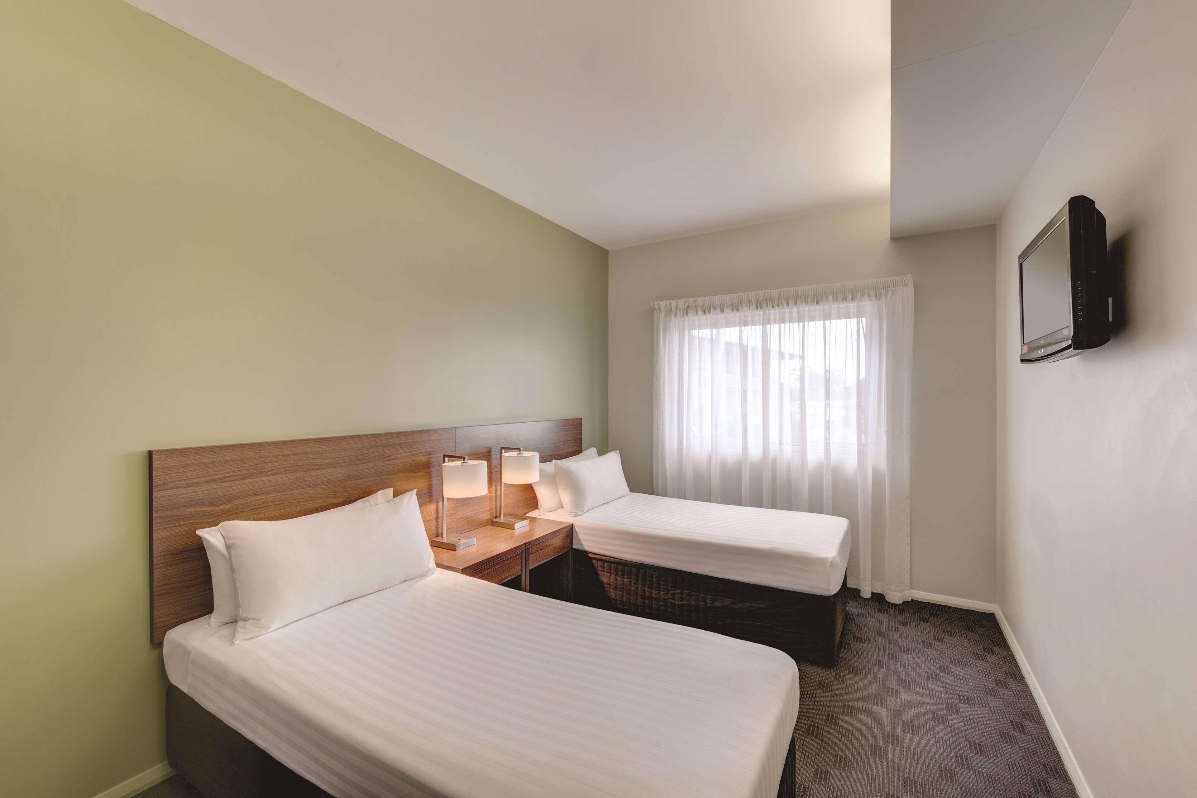 Double or Twin Executive