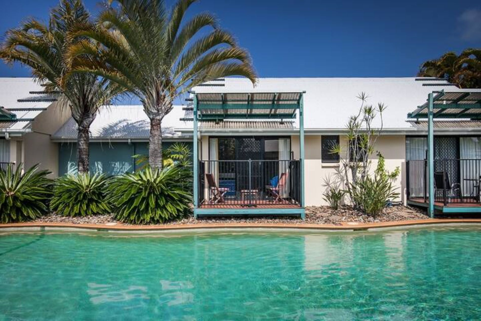 Apartment Pool View One Bedroom