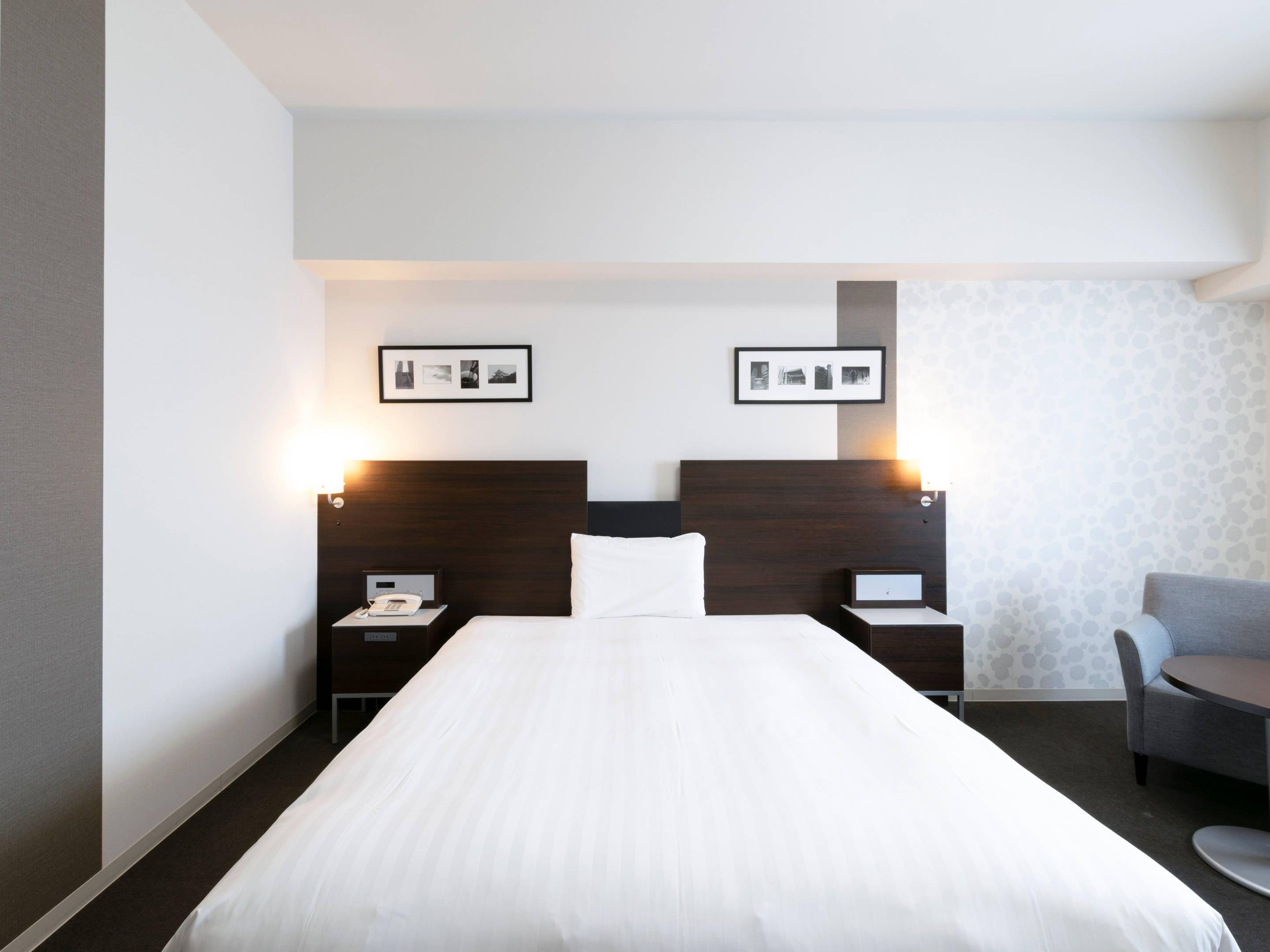 Double Queen Size Bed