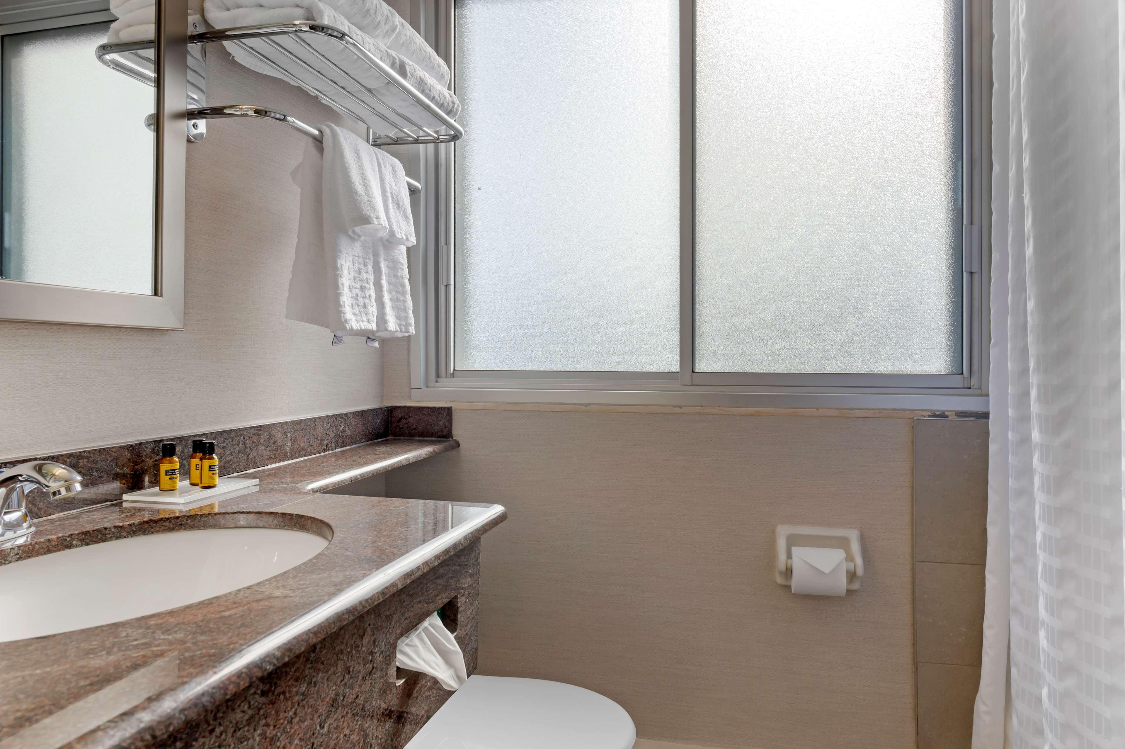 Room Two Double Beds