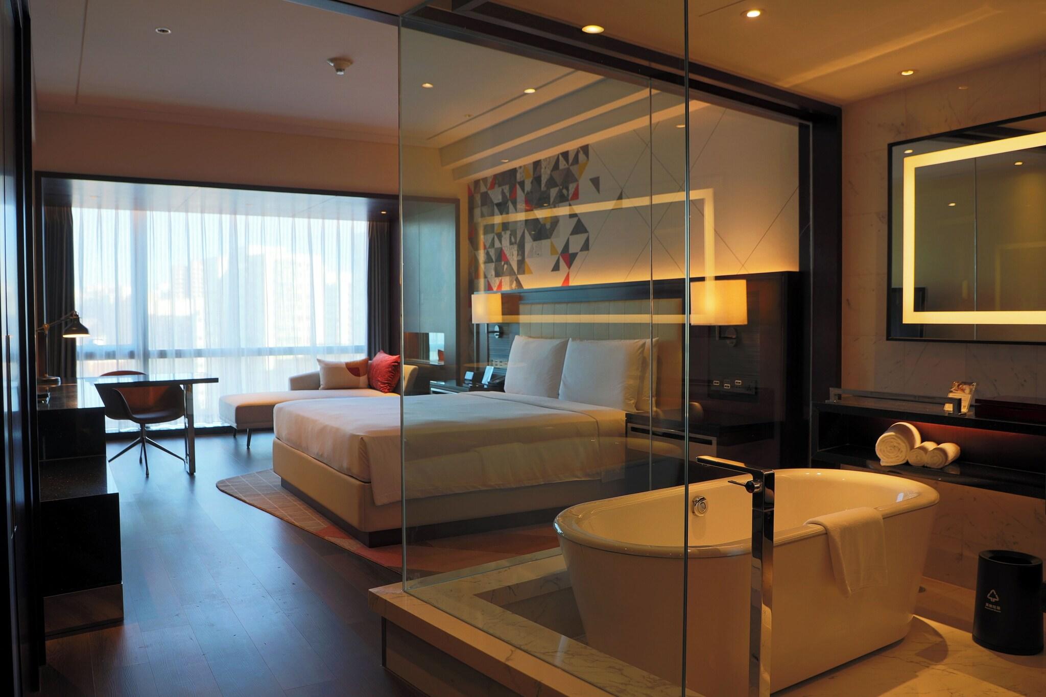 Double King Size Bed