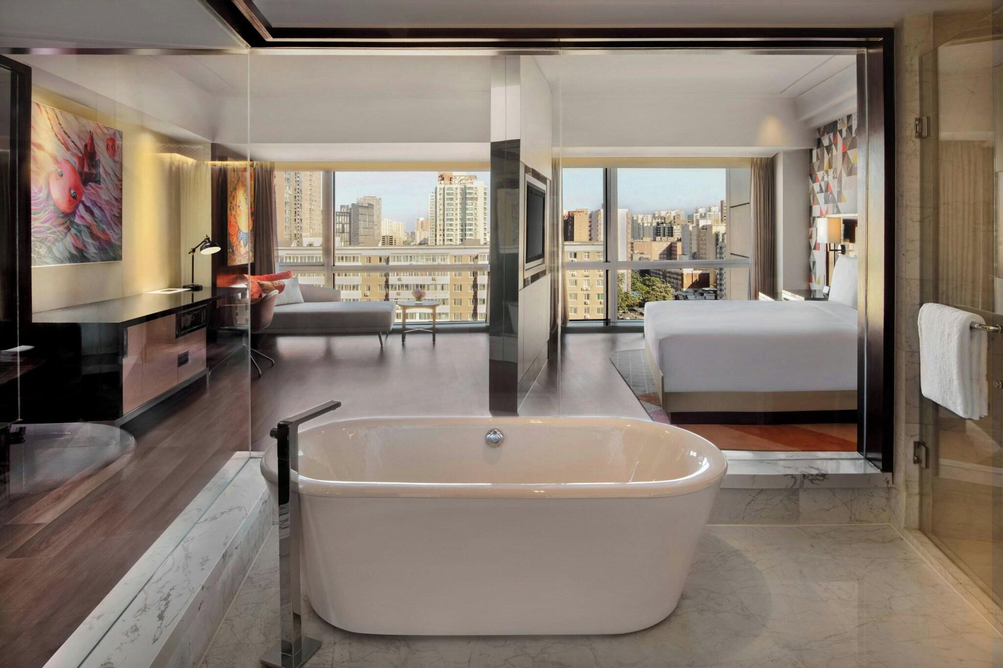 Junior Suite King Size Bed