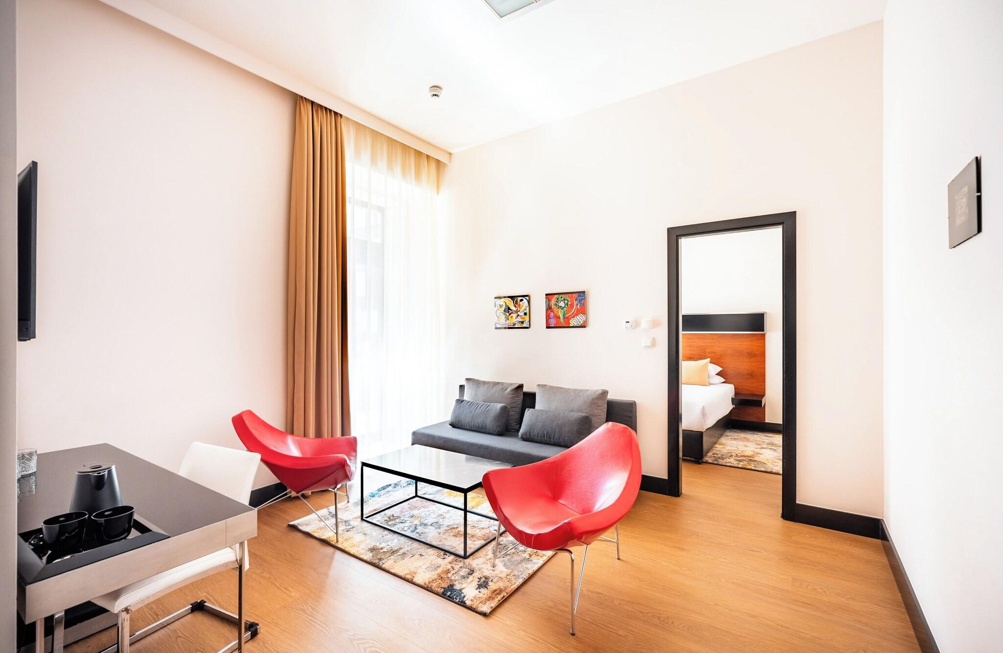 Apartment King Size Bed