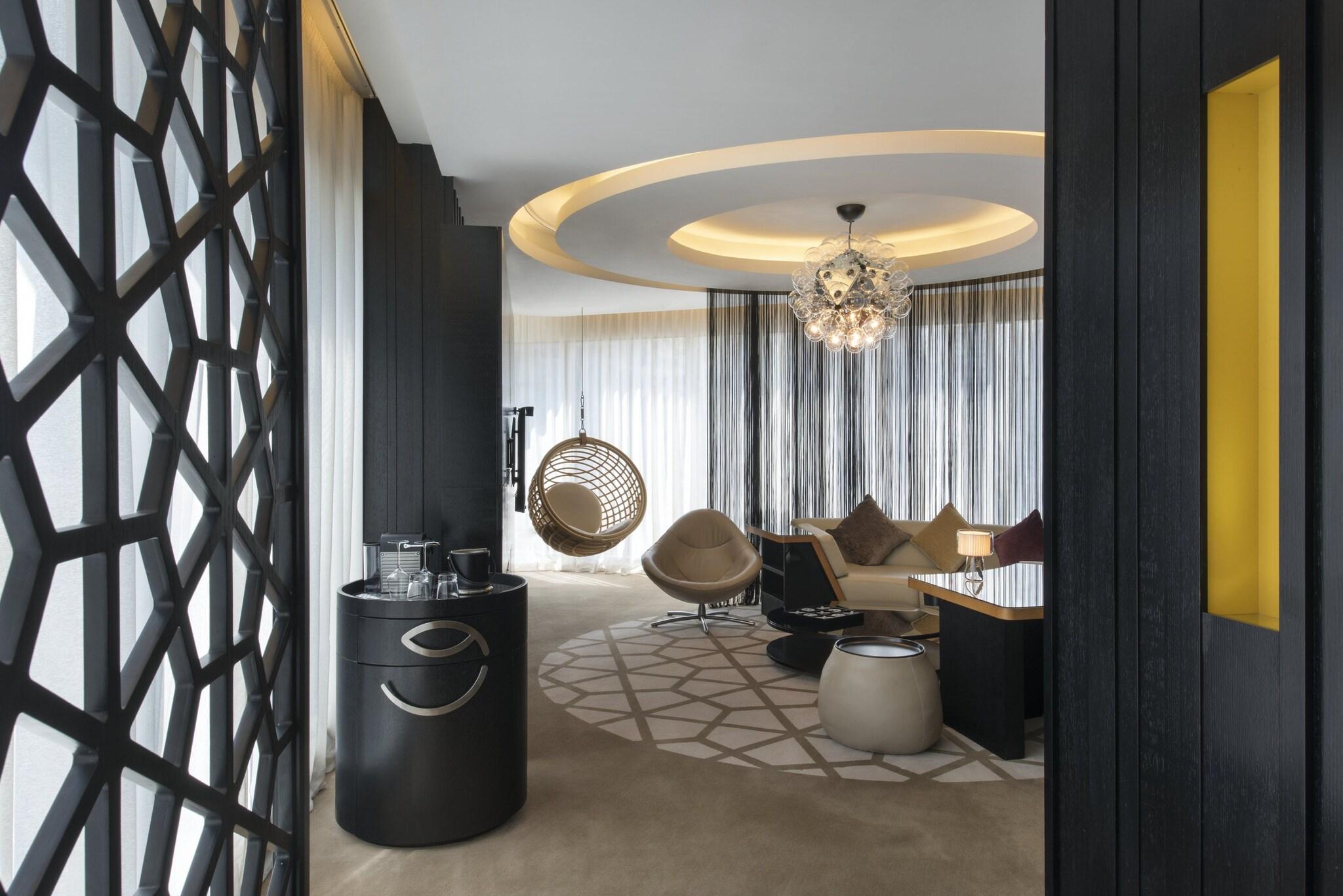 Suite Executive City View