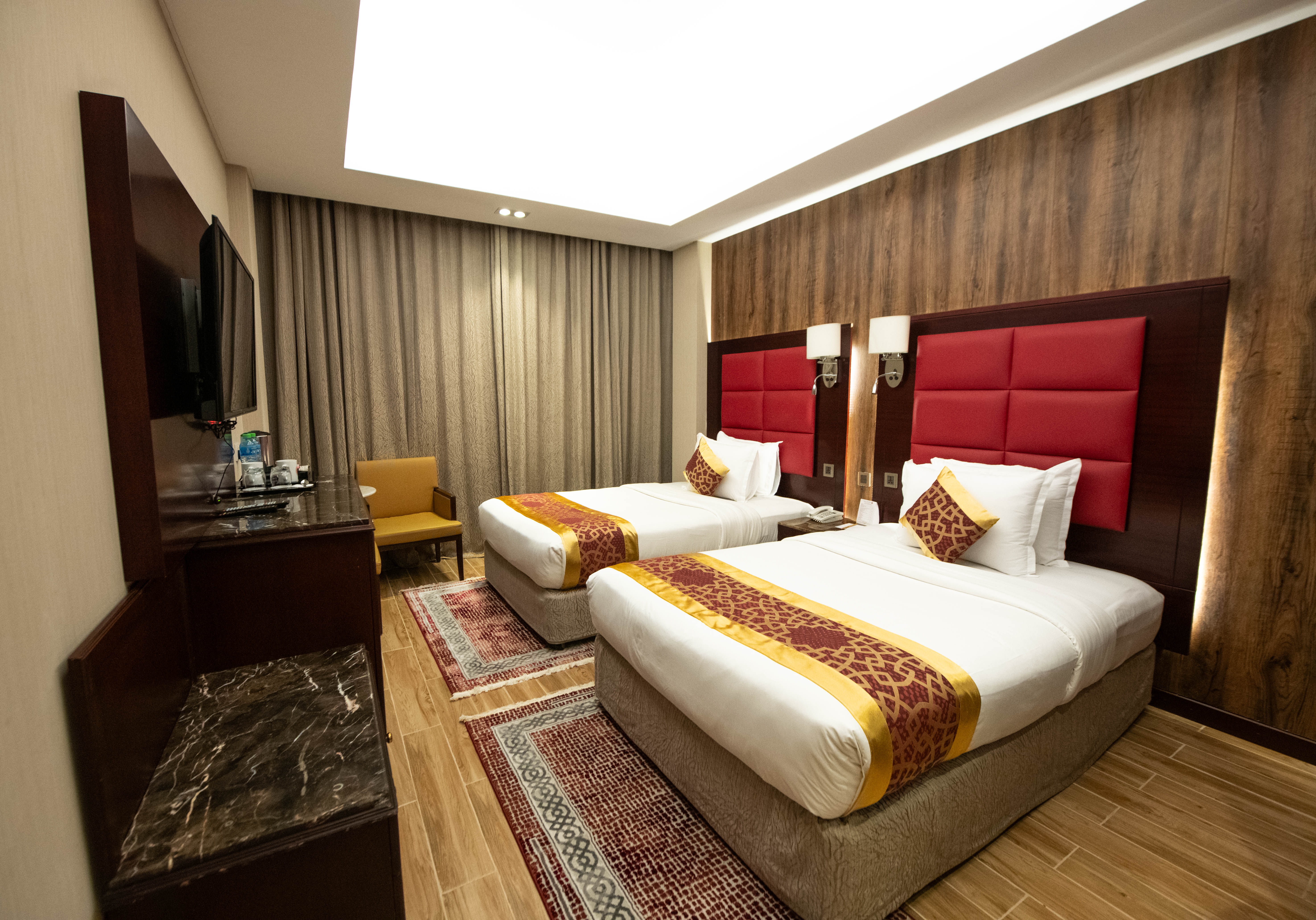 Double or Twin Standard