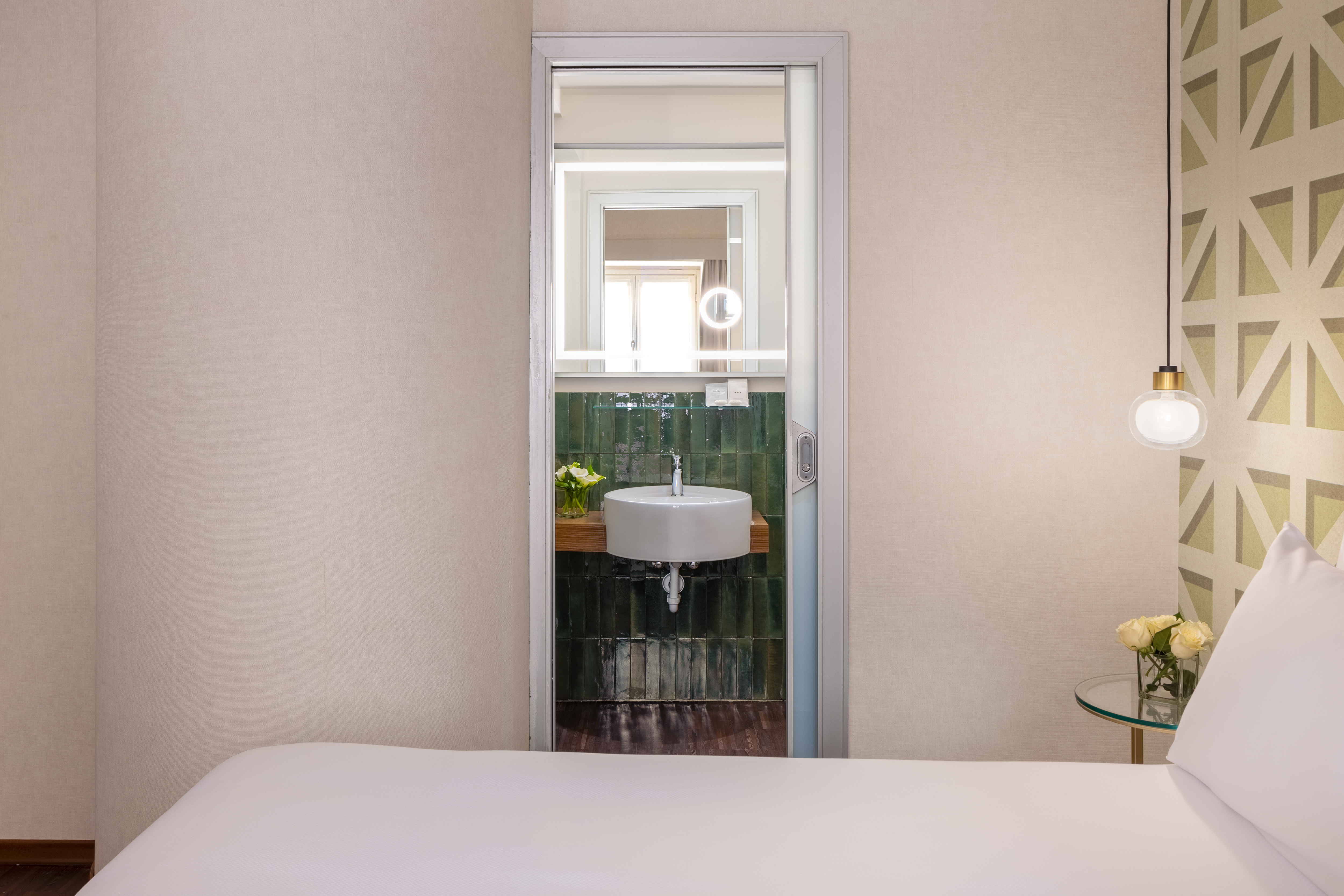 Double Single Premium