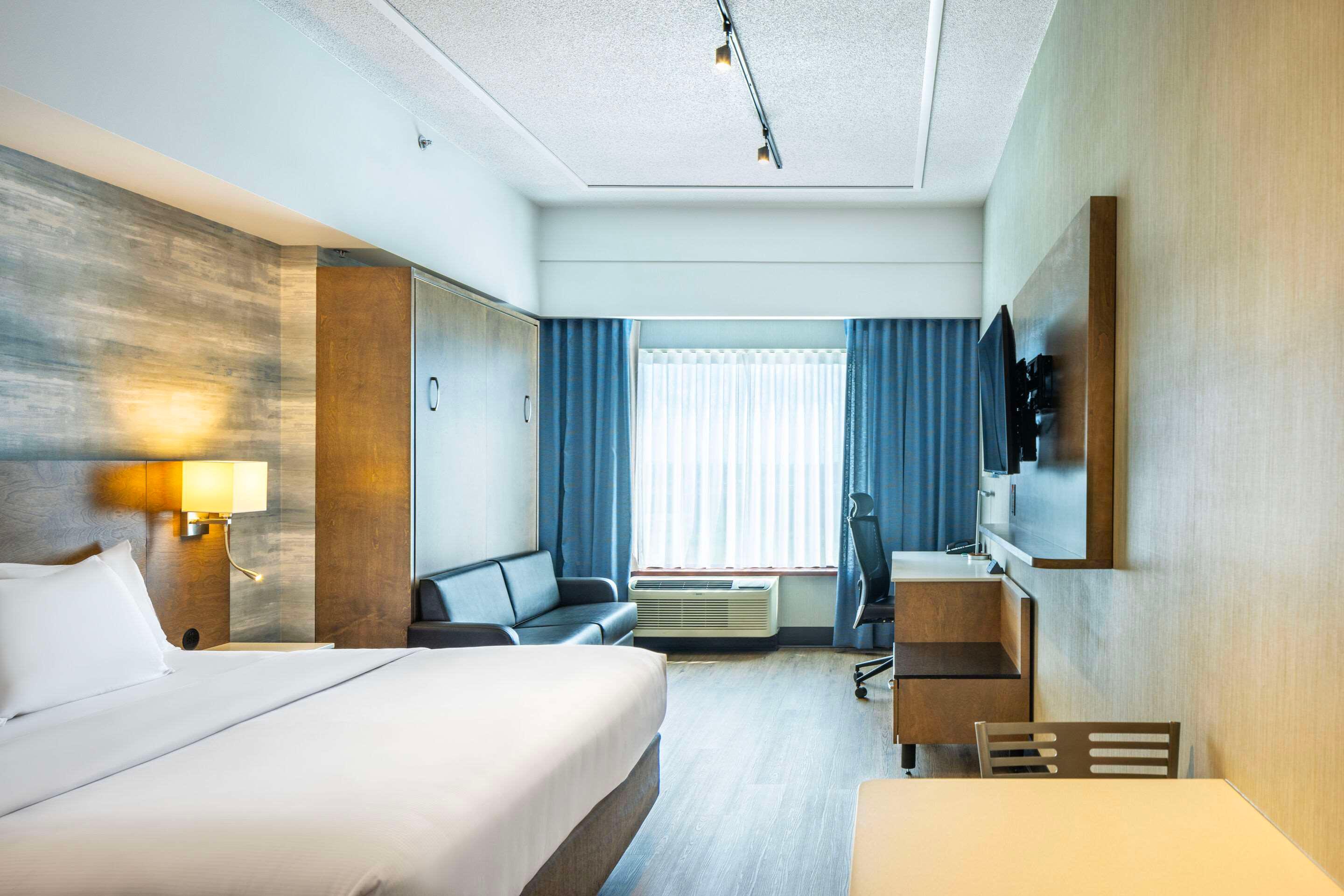 Double King Size Bed