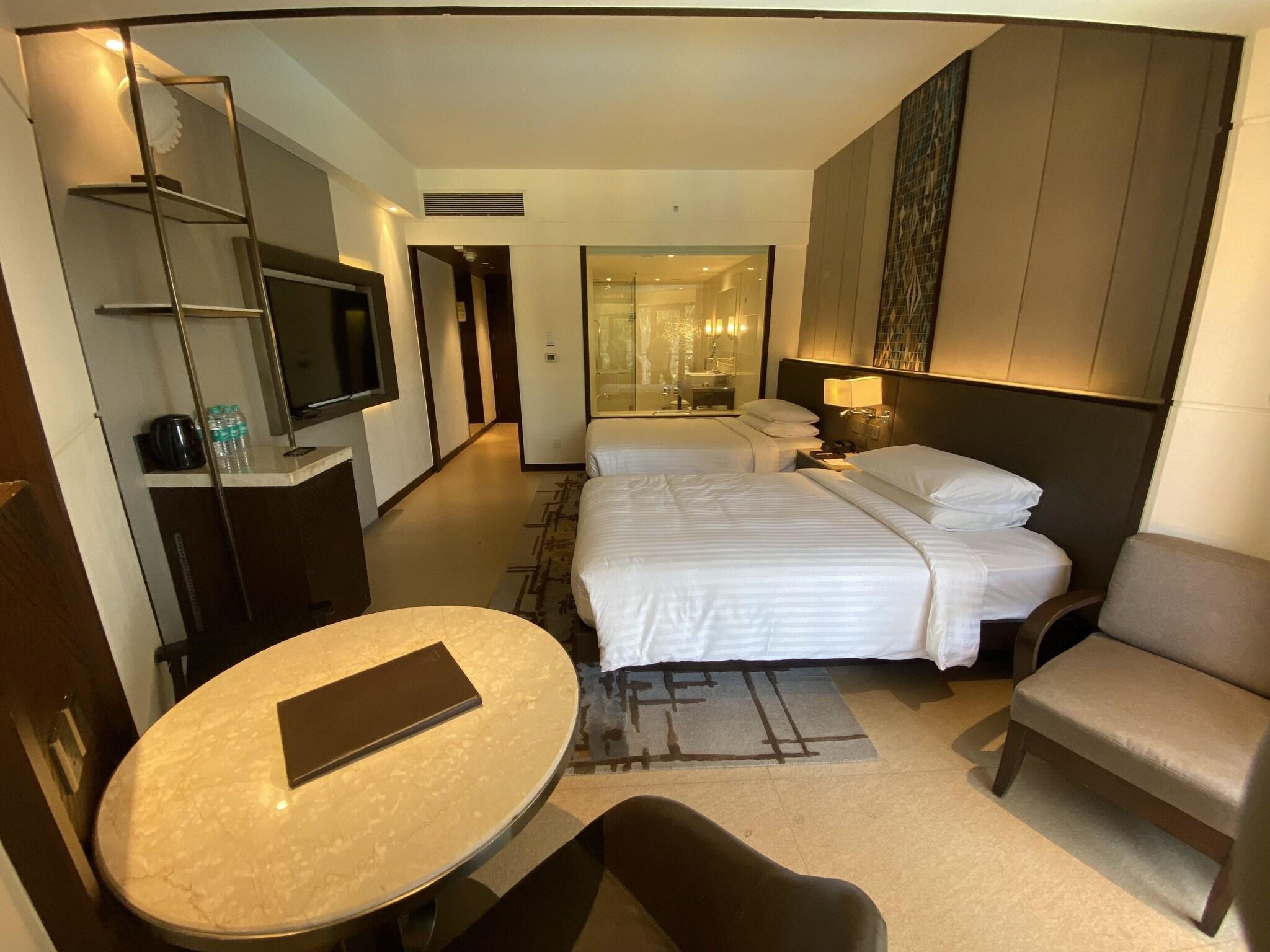 Double Garden View Two Queen Beds