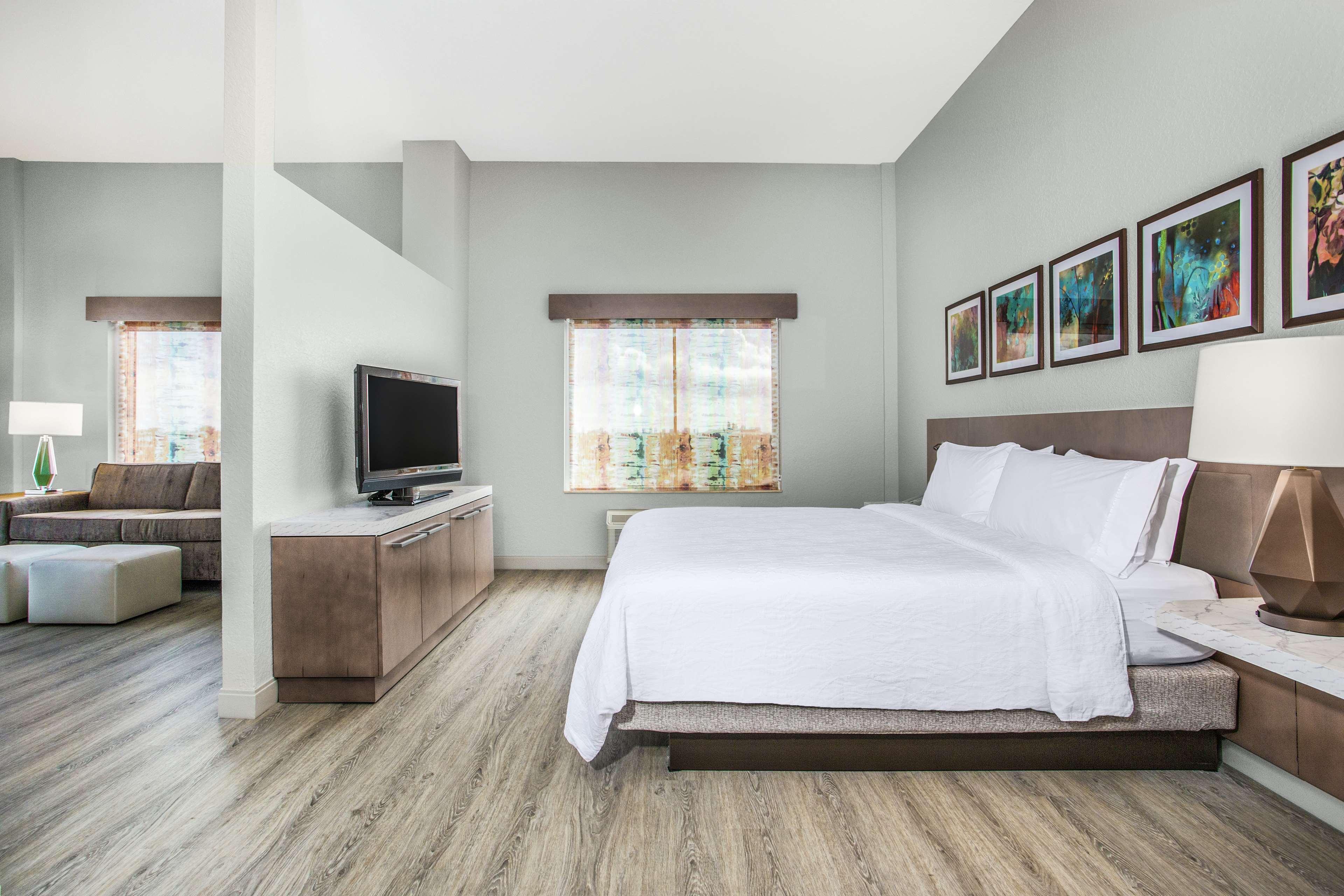 Junior Suite King Size Bed