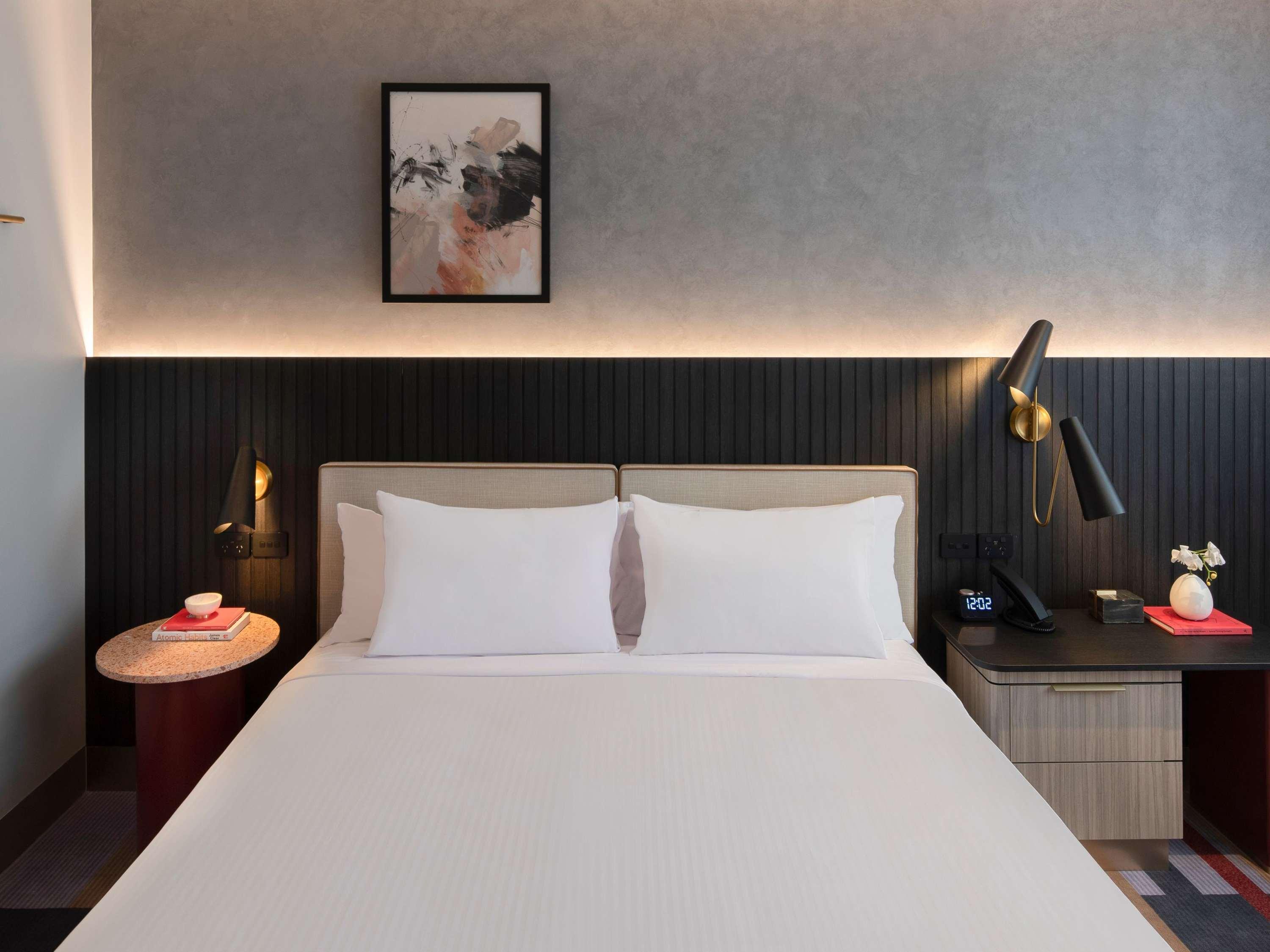 Double Superior Queen Bed