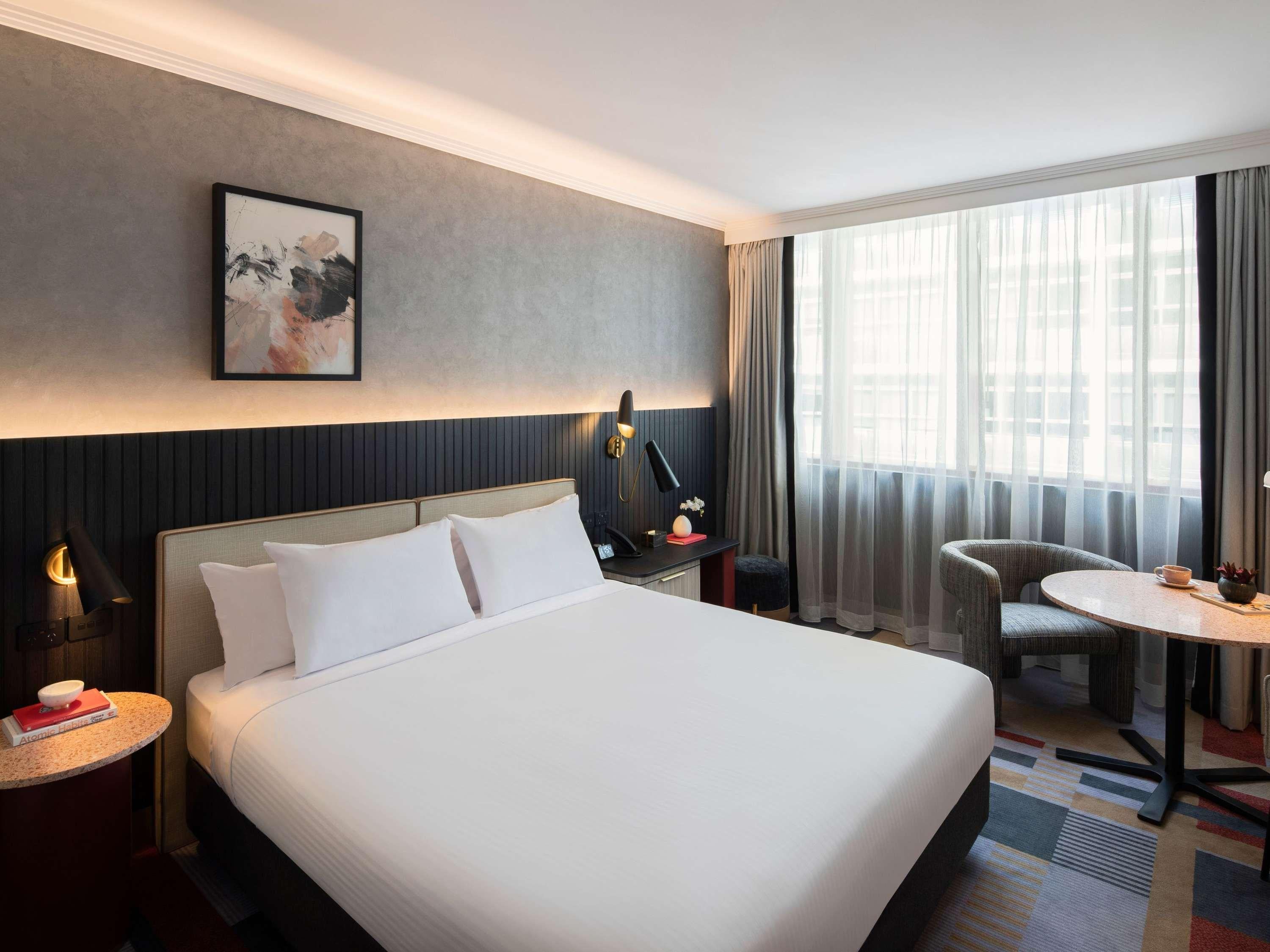 Double King Size Bed