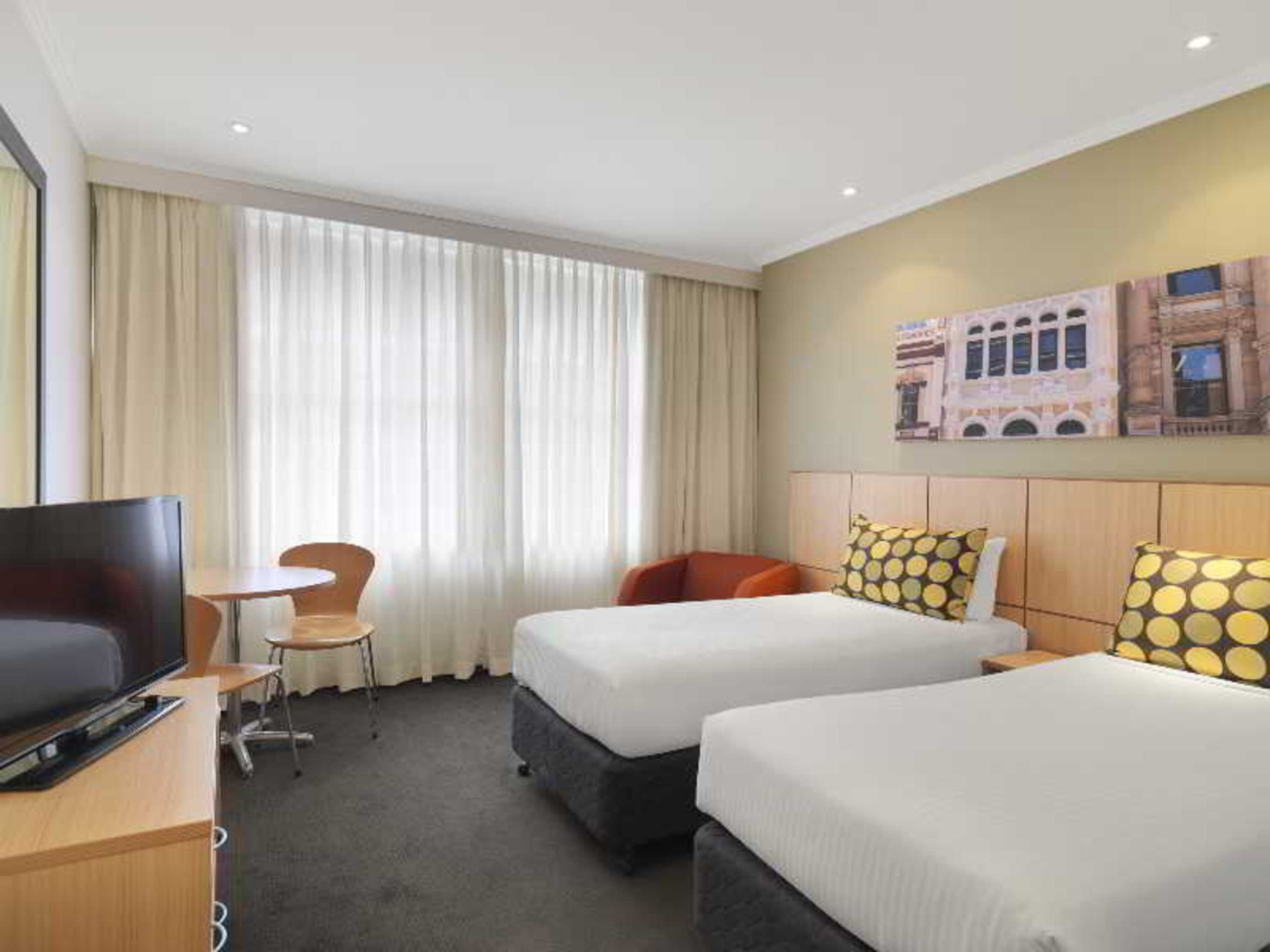 Double or Twin Standard