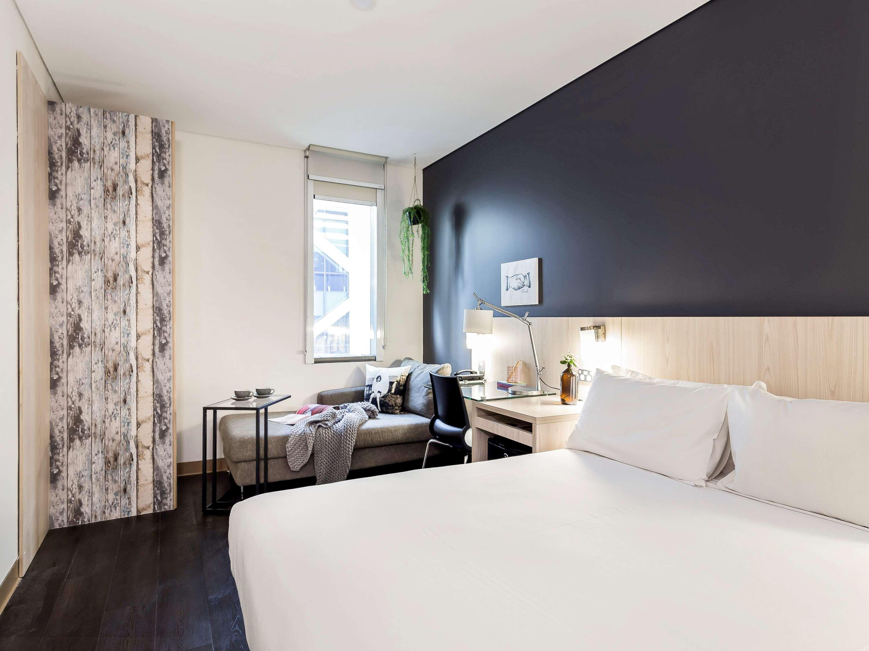 Double Superior Queen Bed